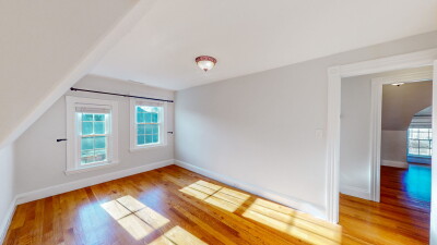 354 Waltham St, West Newton