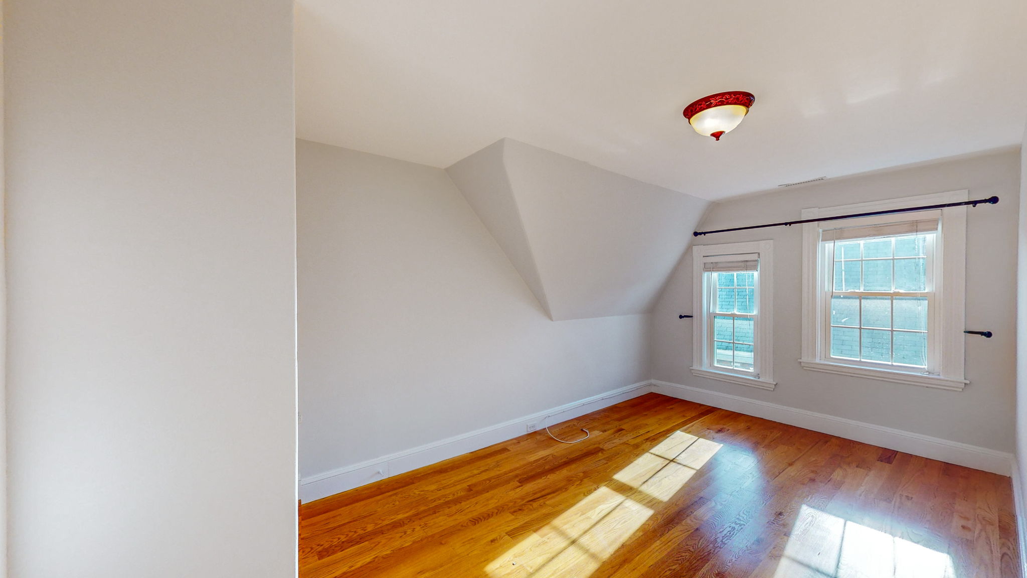 354 Waltham St, West Newton