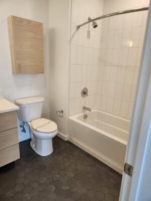 845 Washington St, Newtonville