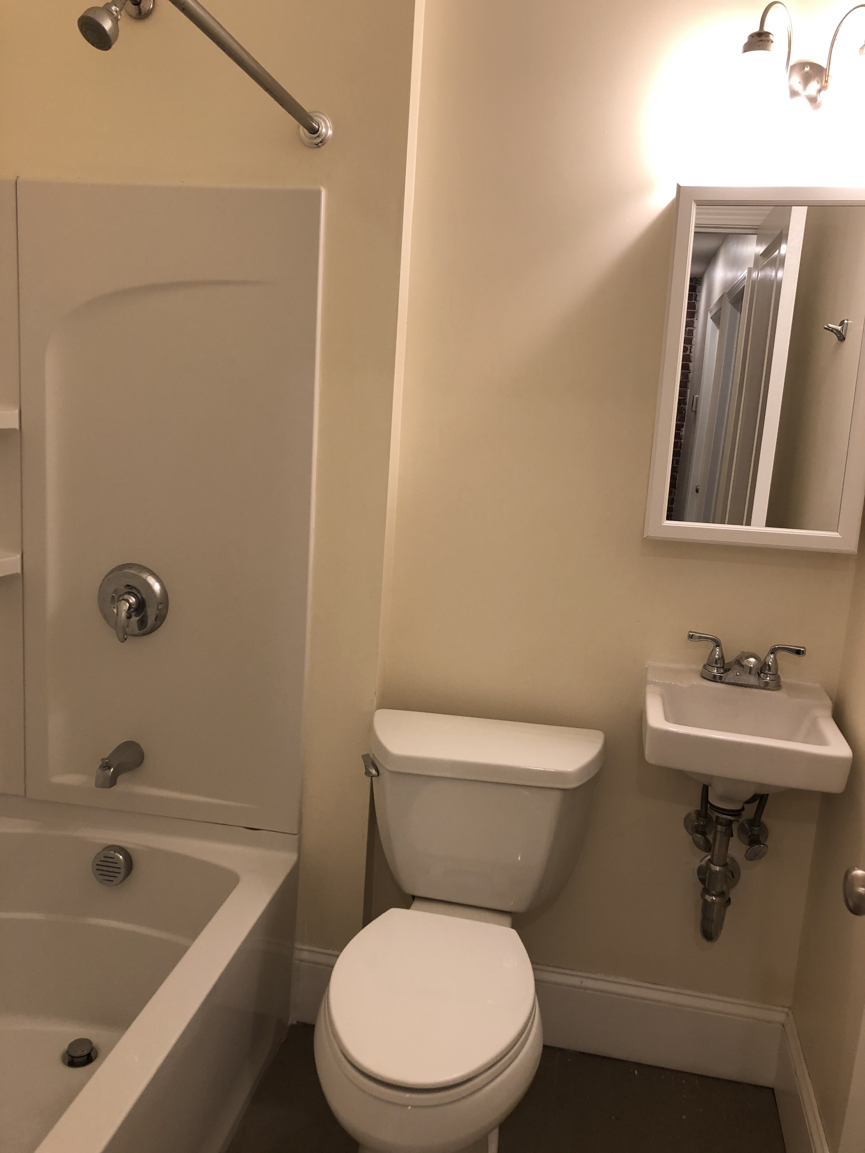 86 Saint Stephen St, Fenway