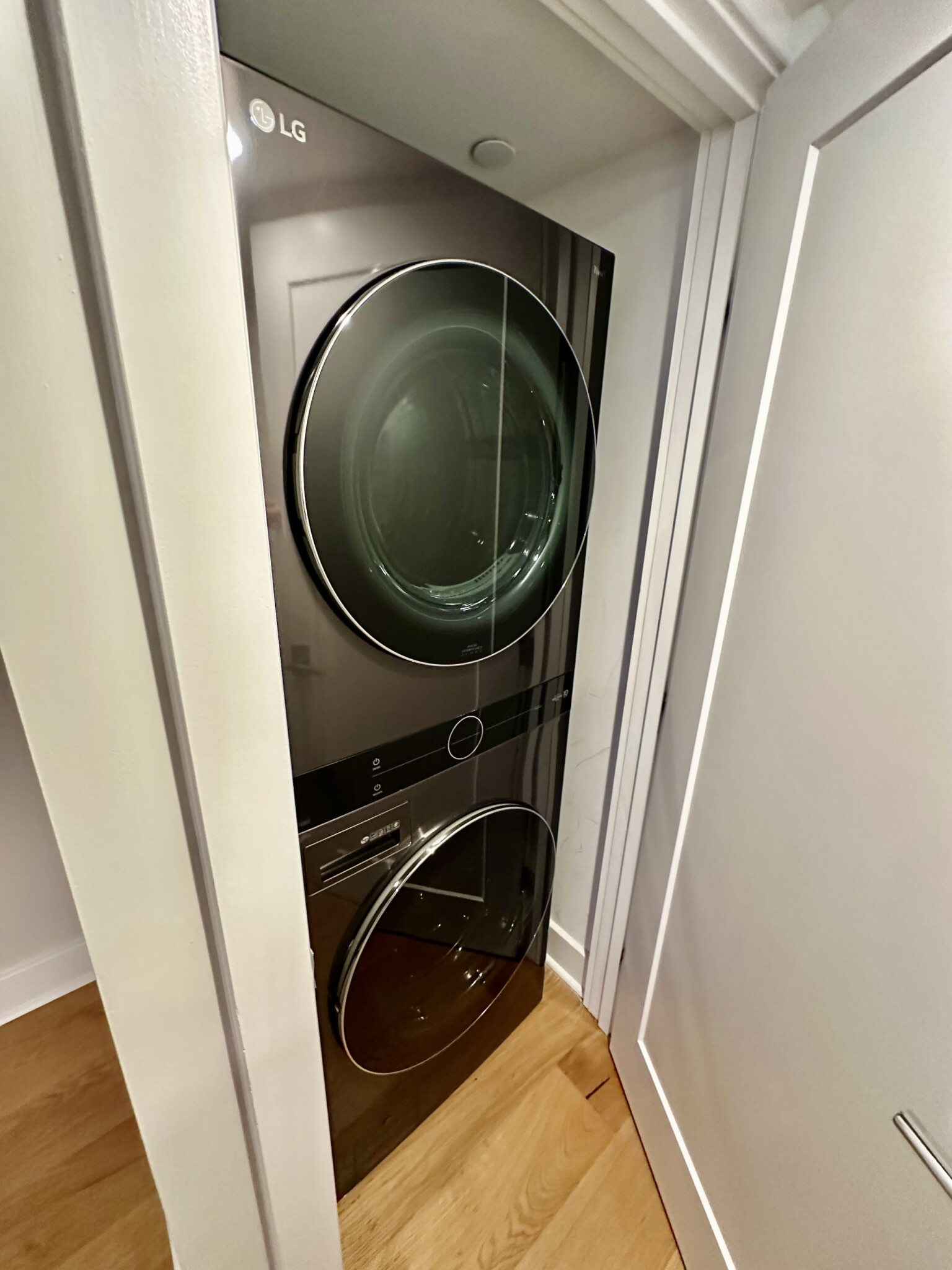 384 Windsor St, Wellington-Harrington