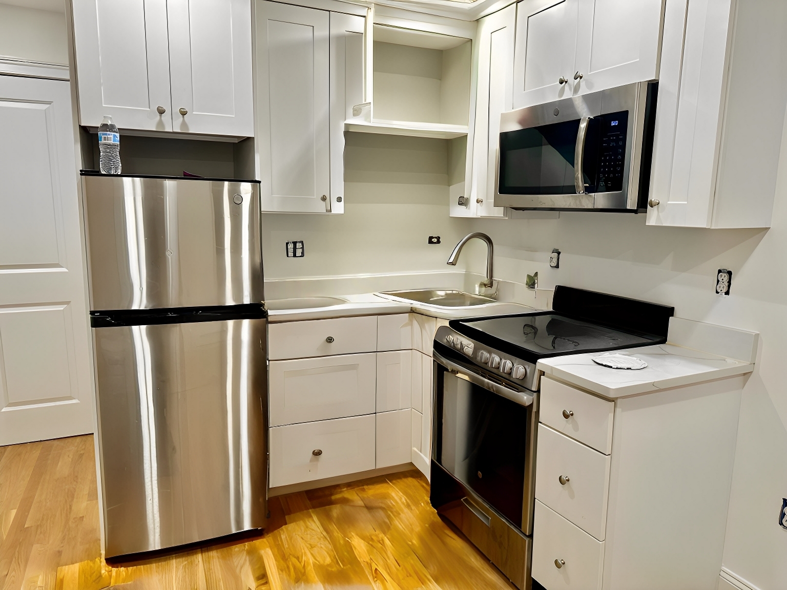 92 West Cedar St, Beacon Hill