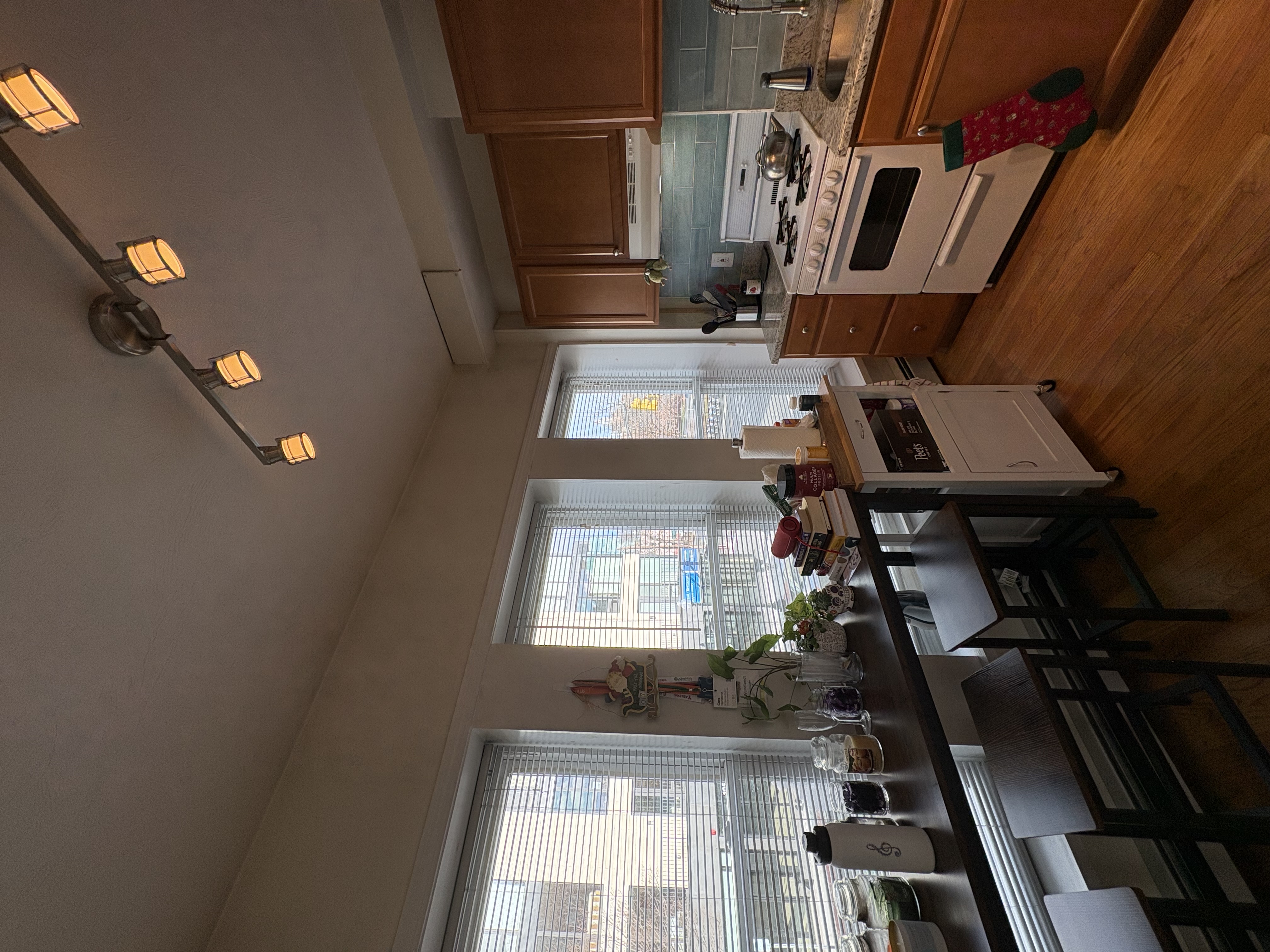 1054 Cambridge St, Inman Square