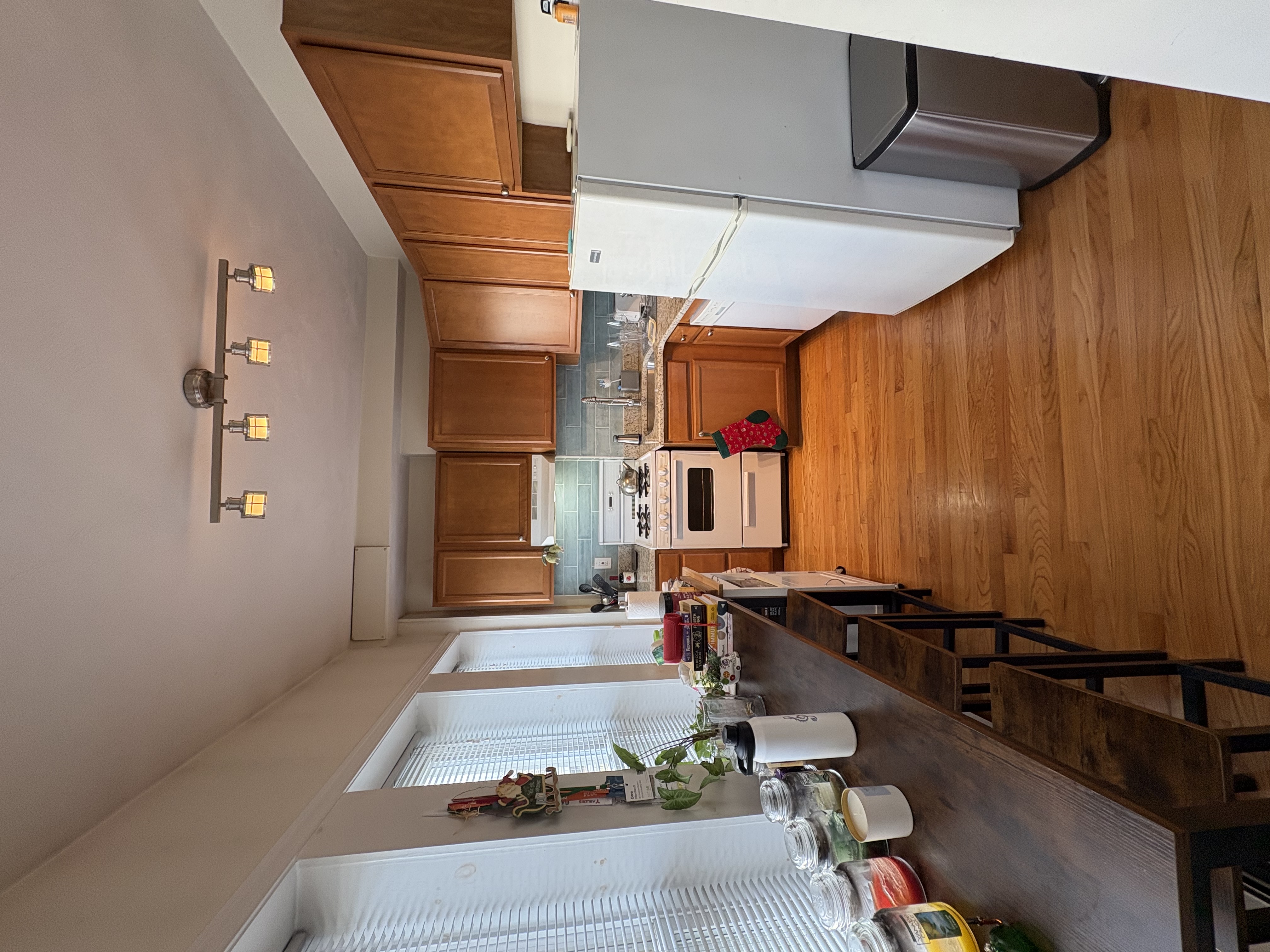 1054 Cambridge St, Inman Square