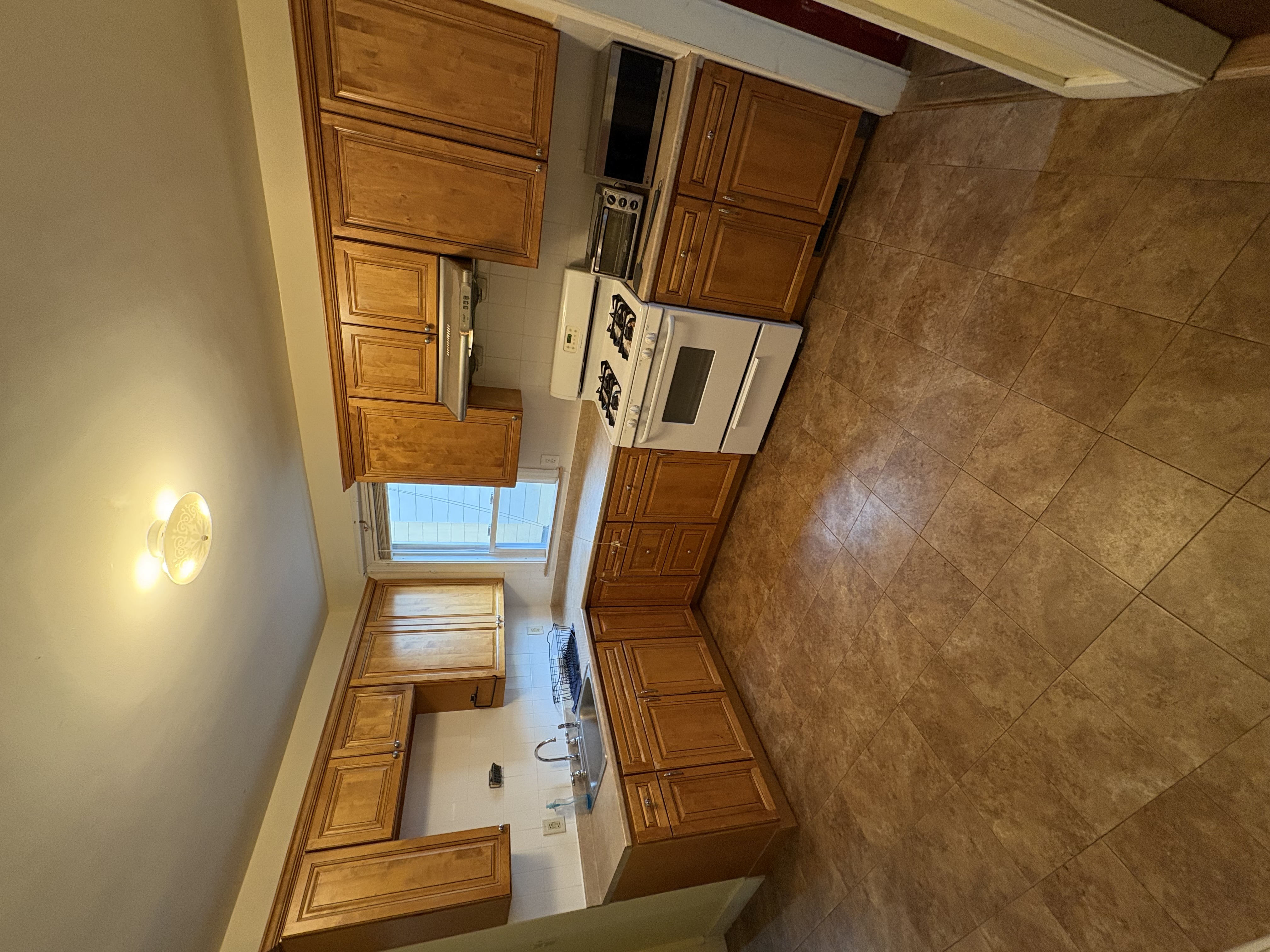 55 Newbern Ave, South Medford