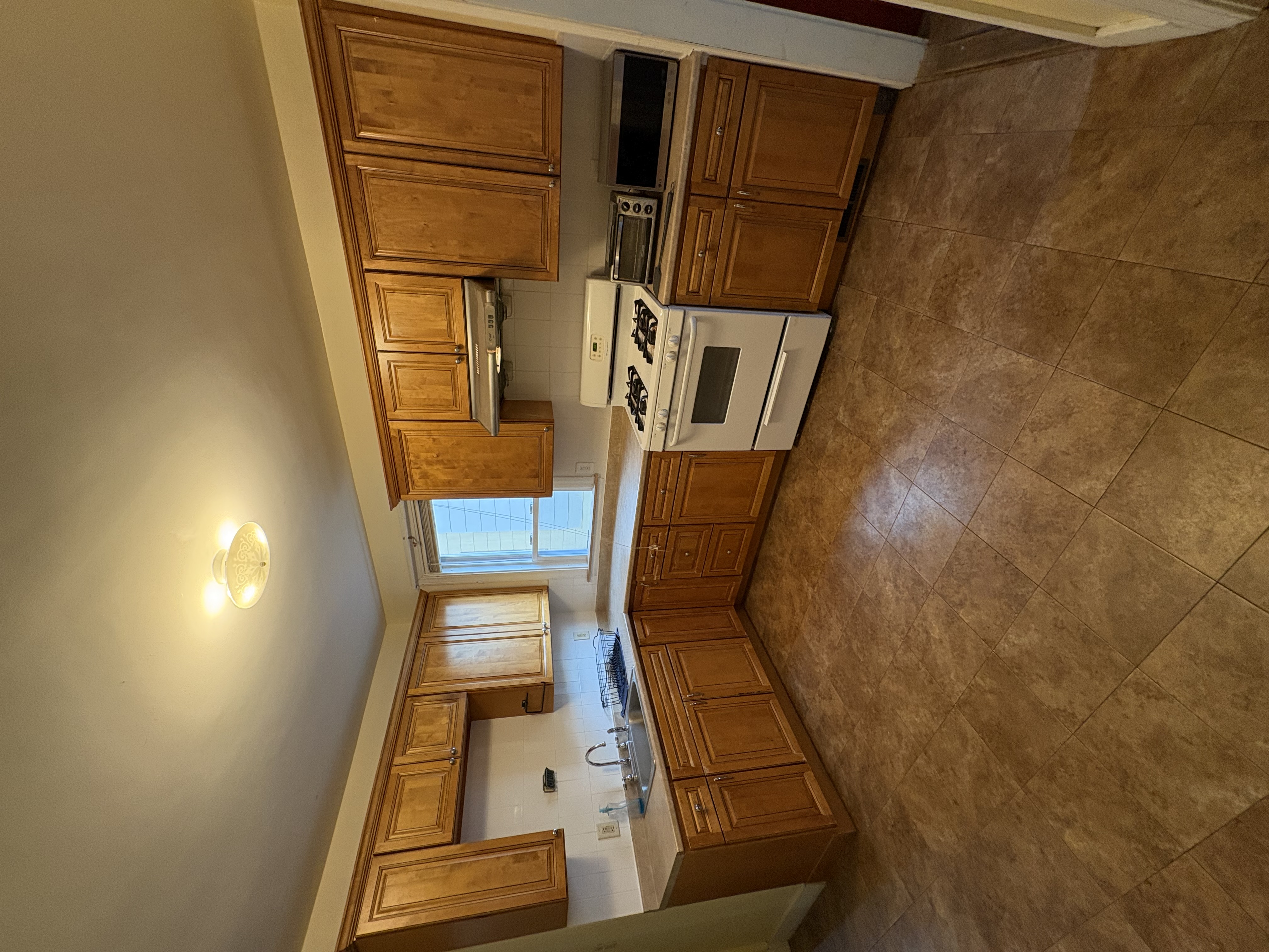 55 Newbern Ave, South Medford