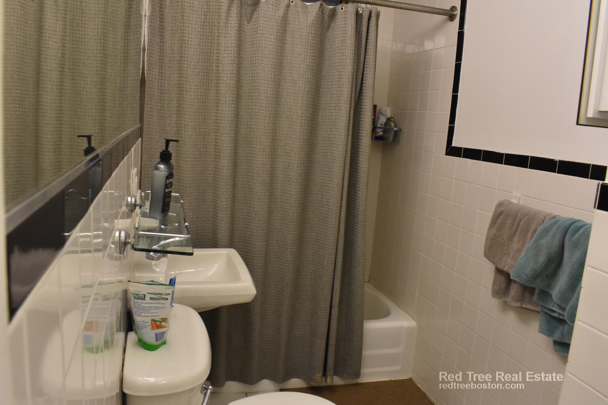 45 Westland Ave, Fenway