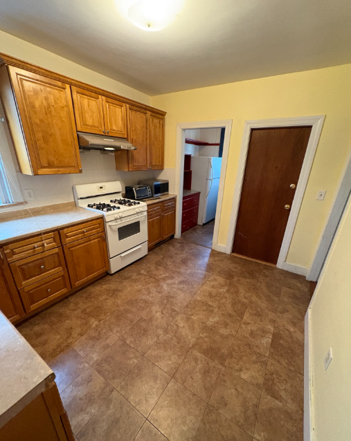 55 Newbern Ave, South Medford