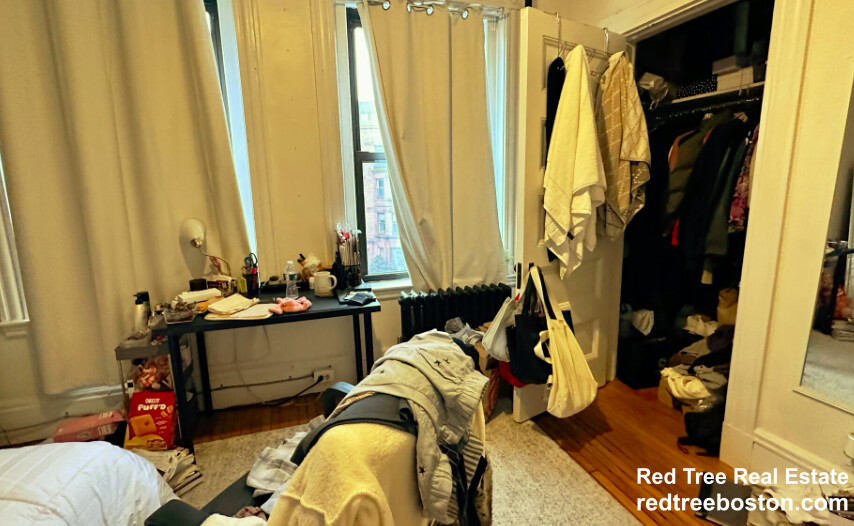 583 Beacon St, Back Bay