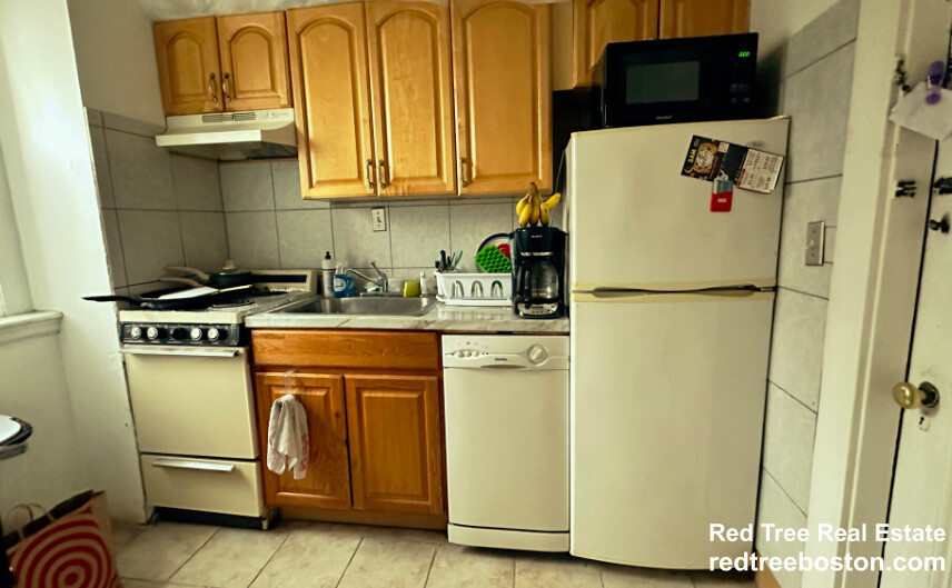 583 Beacon St, Back Bay