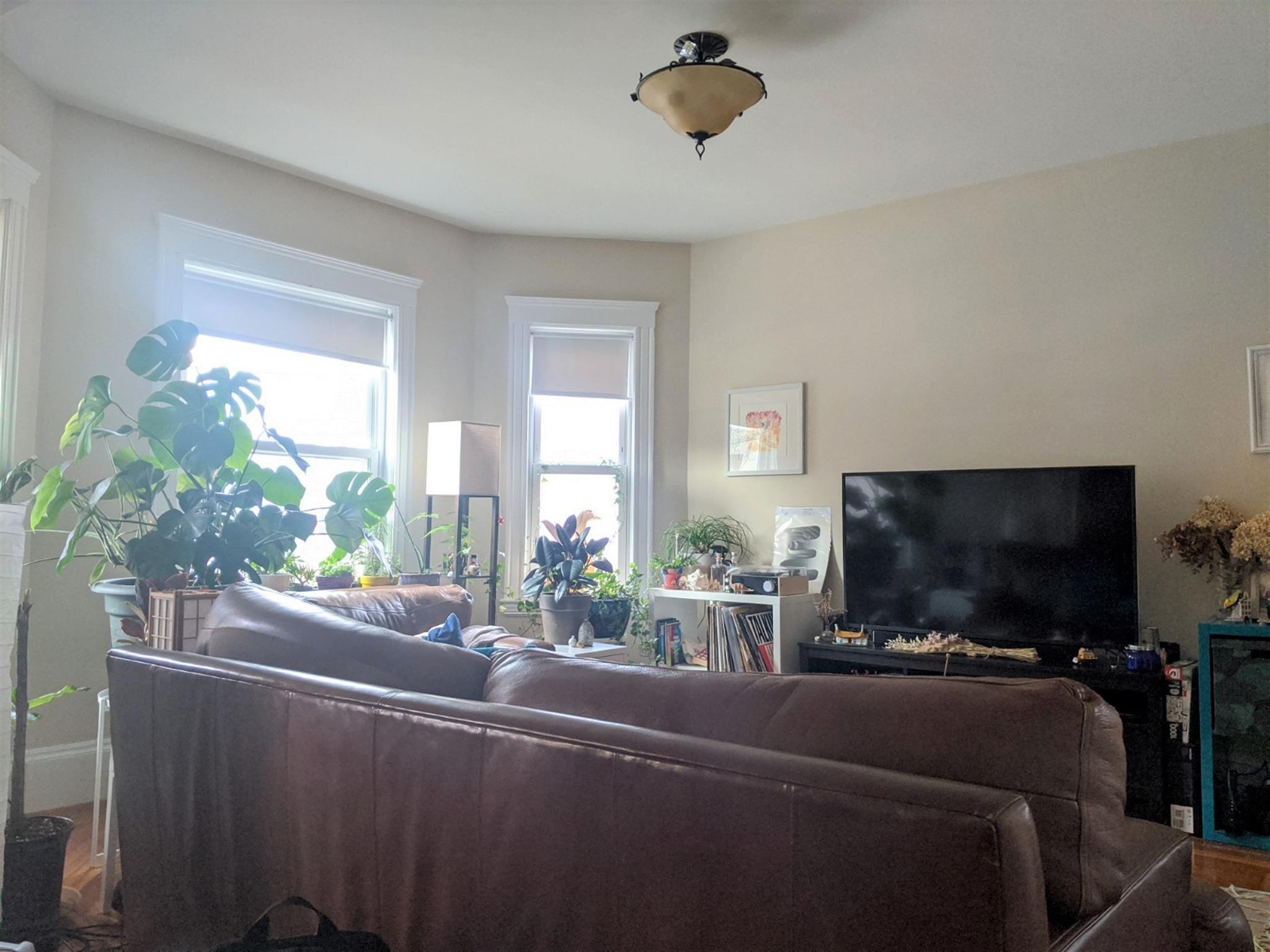 57 Josephine Ave, Powder House Square