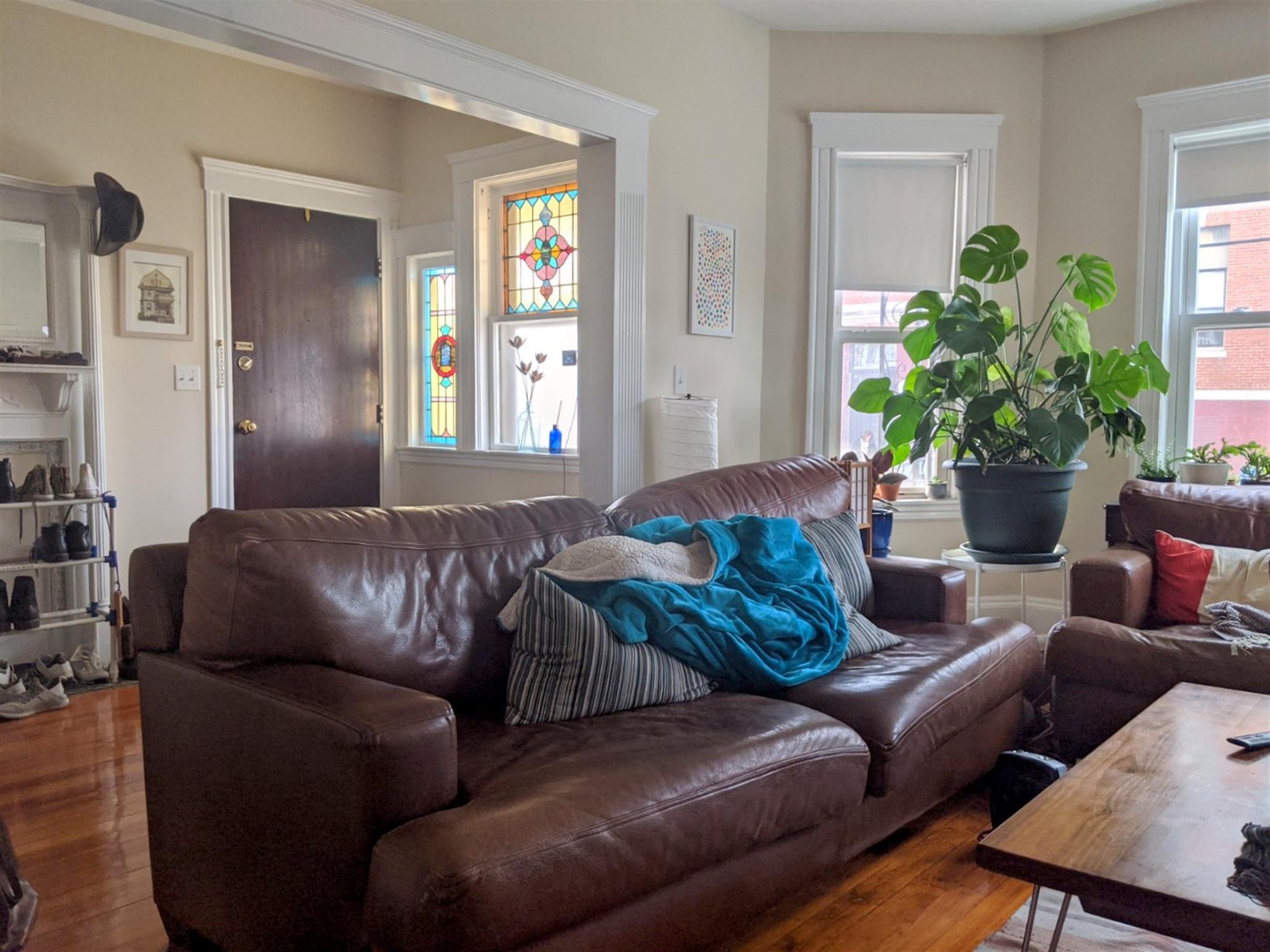 57 Josephine Ave, Powder House Square