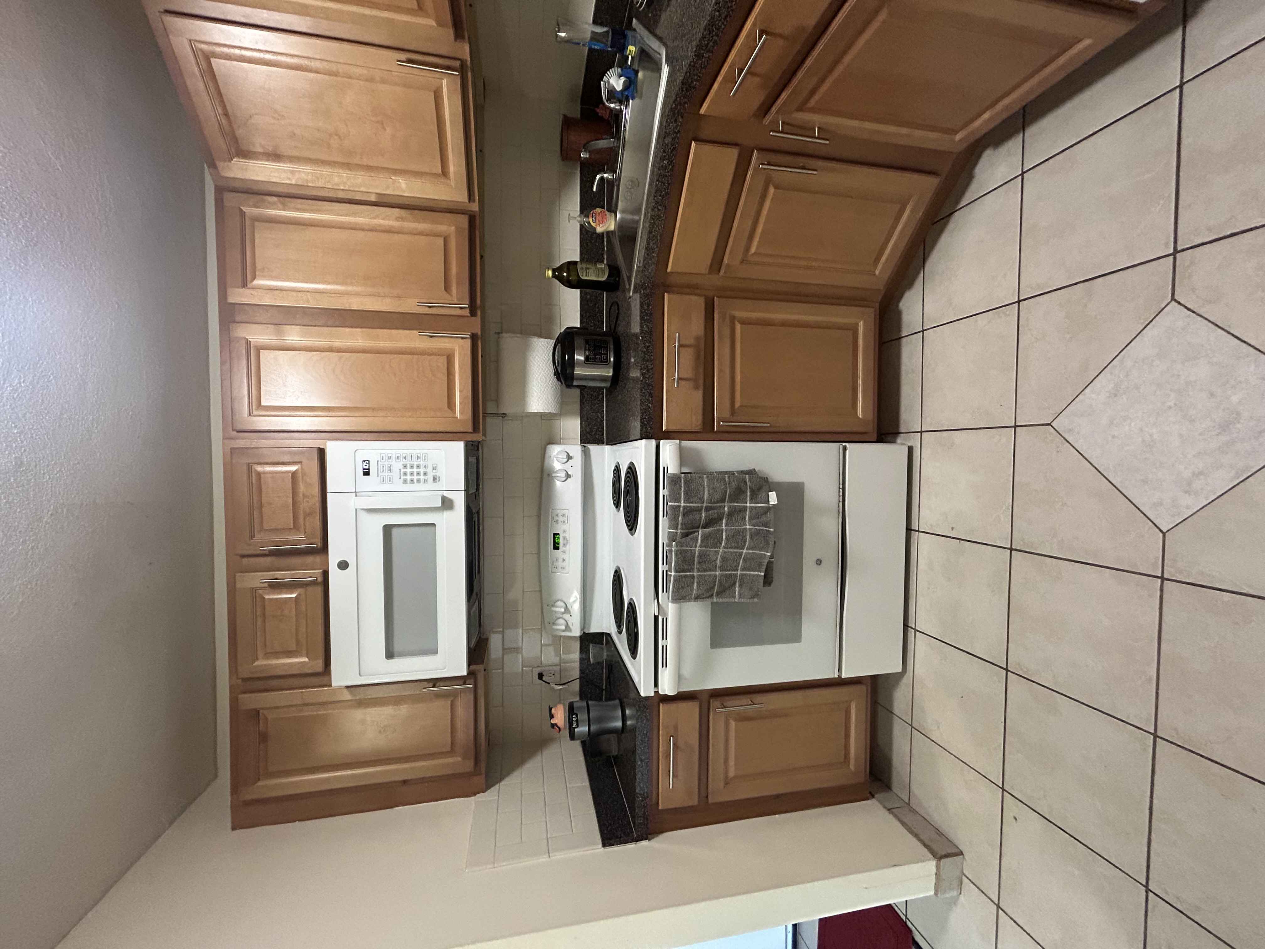 Studio bed, 1 bath apartment for rent at 24 Whites Ave Unit 45, Watertown — photo 5 of 17
