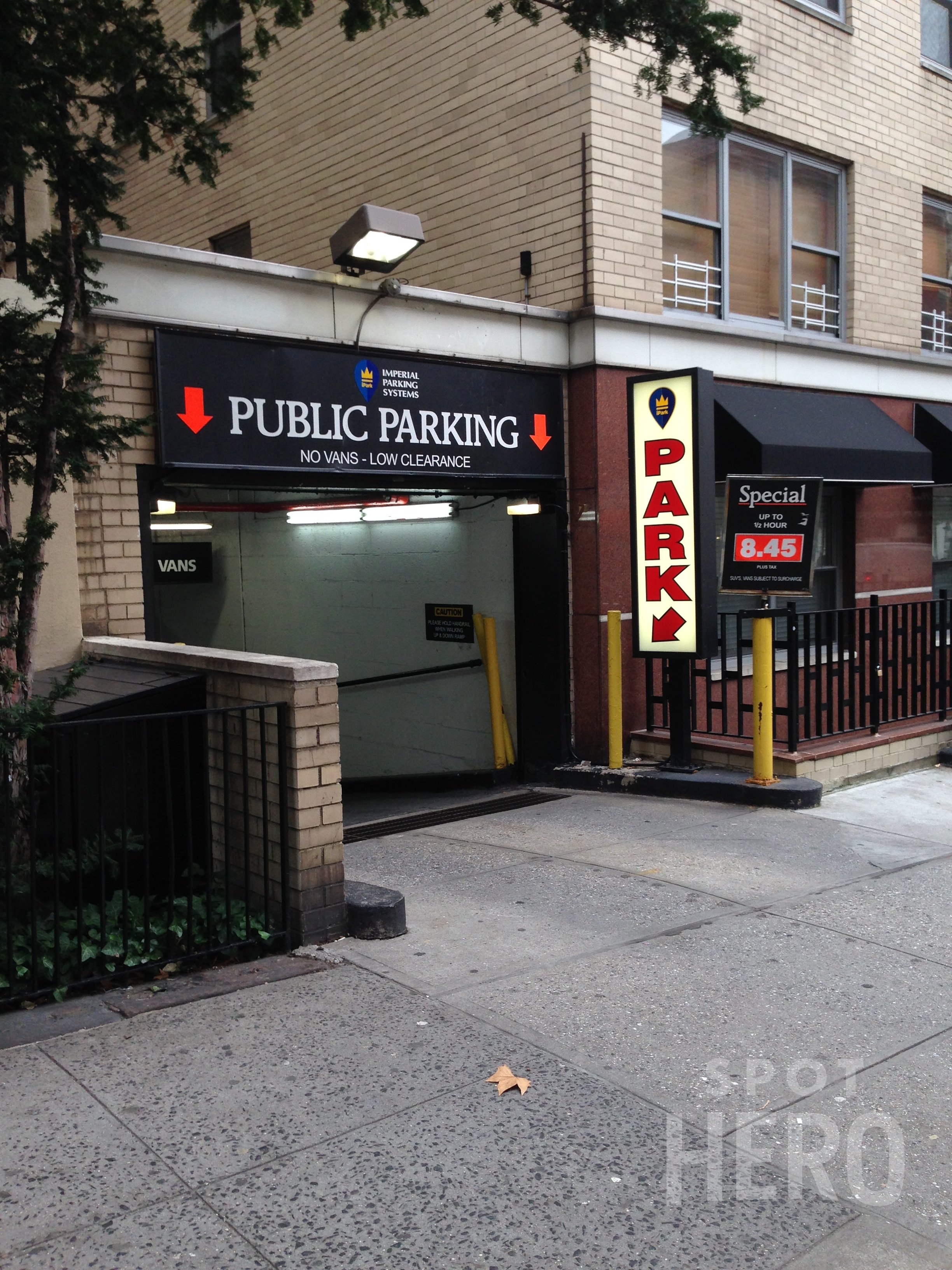 Photo of 150 E 61st St. - Valet Garage