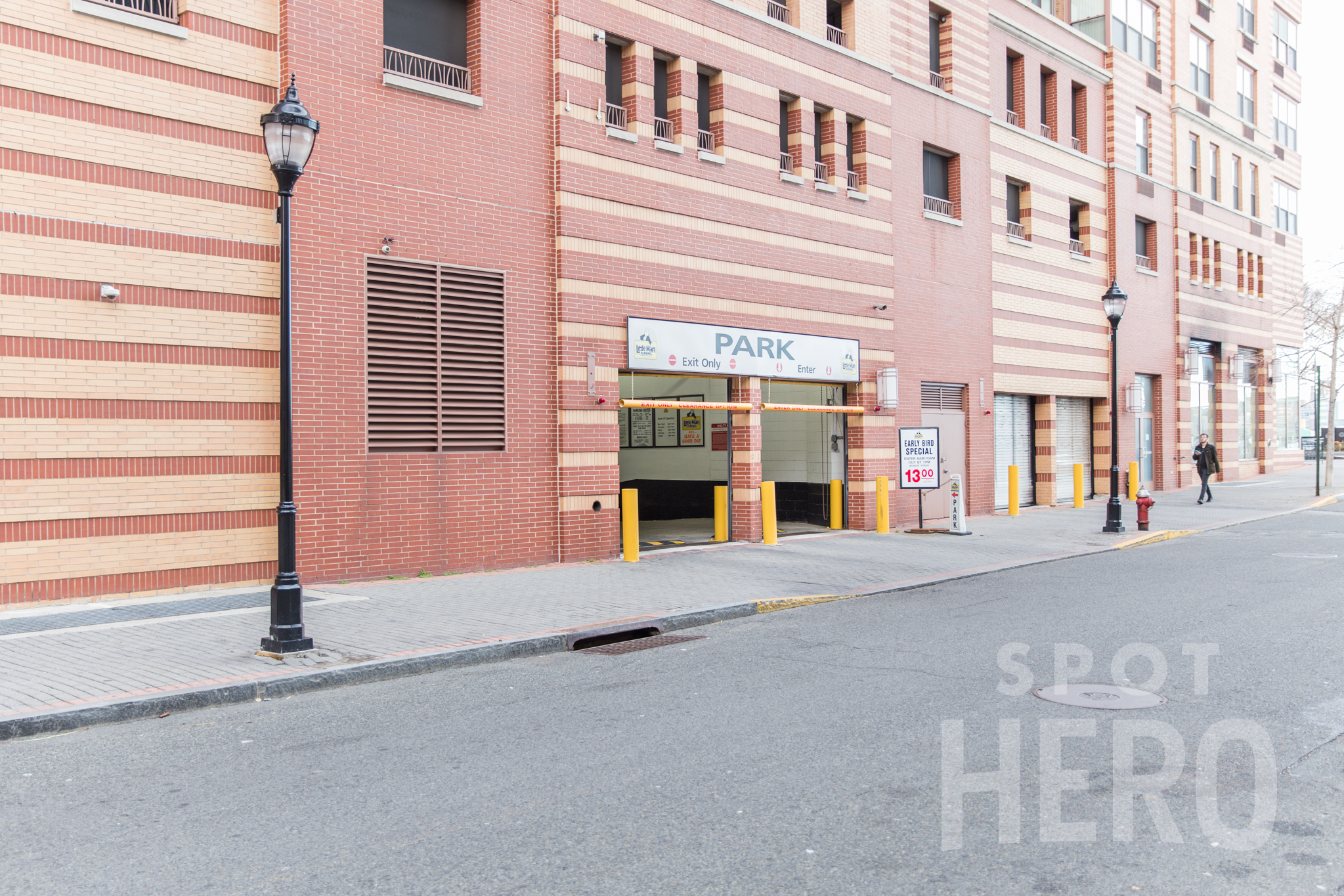 Photo of 333 River St. - Garage