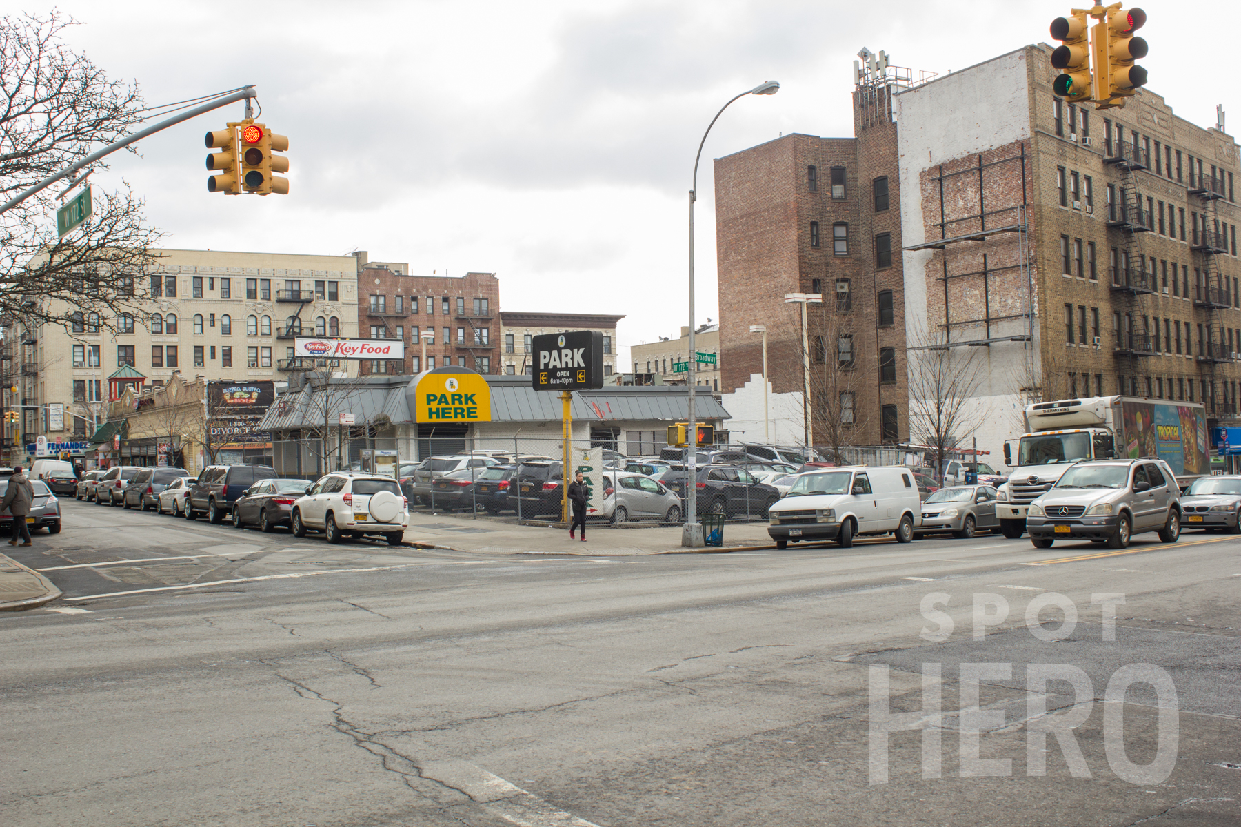 Photo of 4070 Broadway - Valet Lot