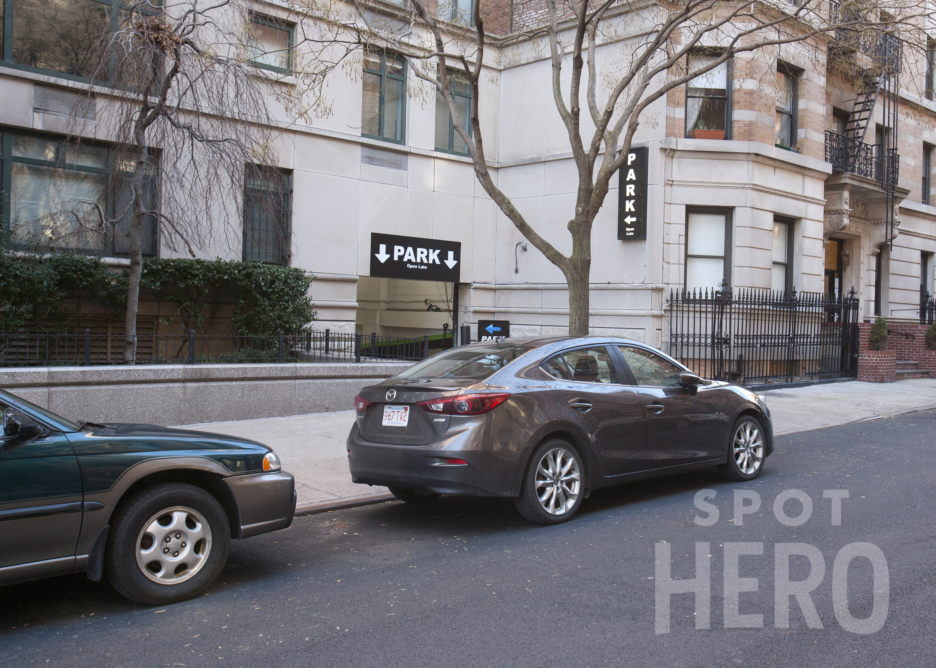 Photo of 377 W 94th St. - Select Garages