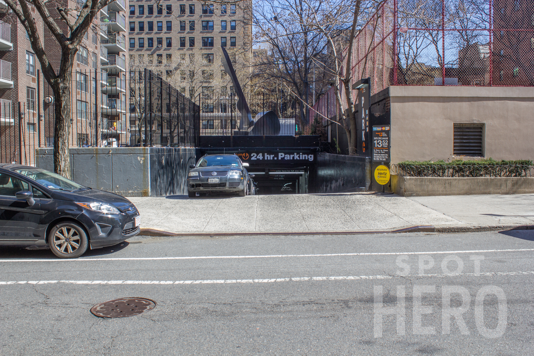 Photo of 175 W 90th St. - Valet Garage