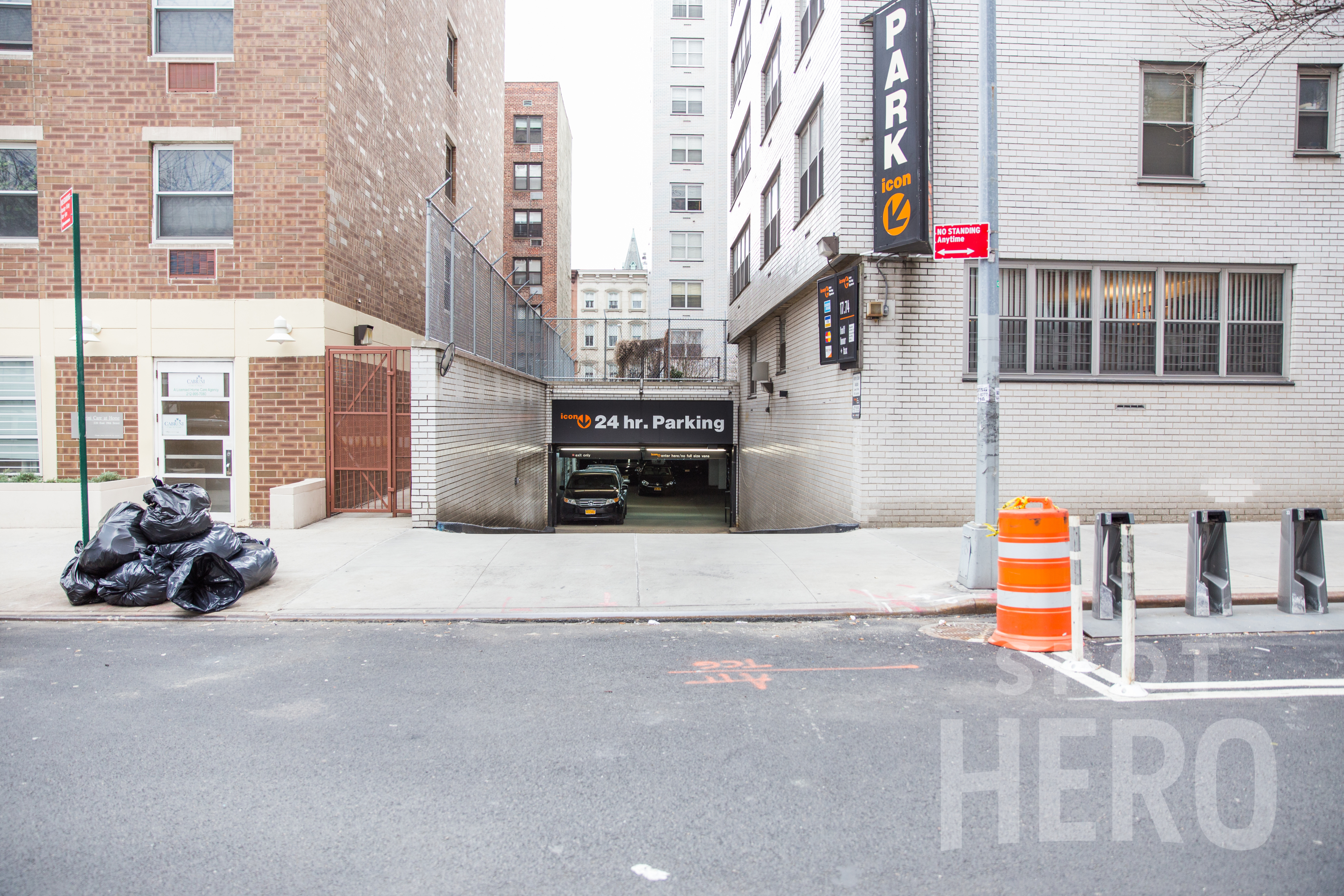 Photo of 214 E 19th St. - Valet (205 3rd Ave Garage)