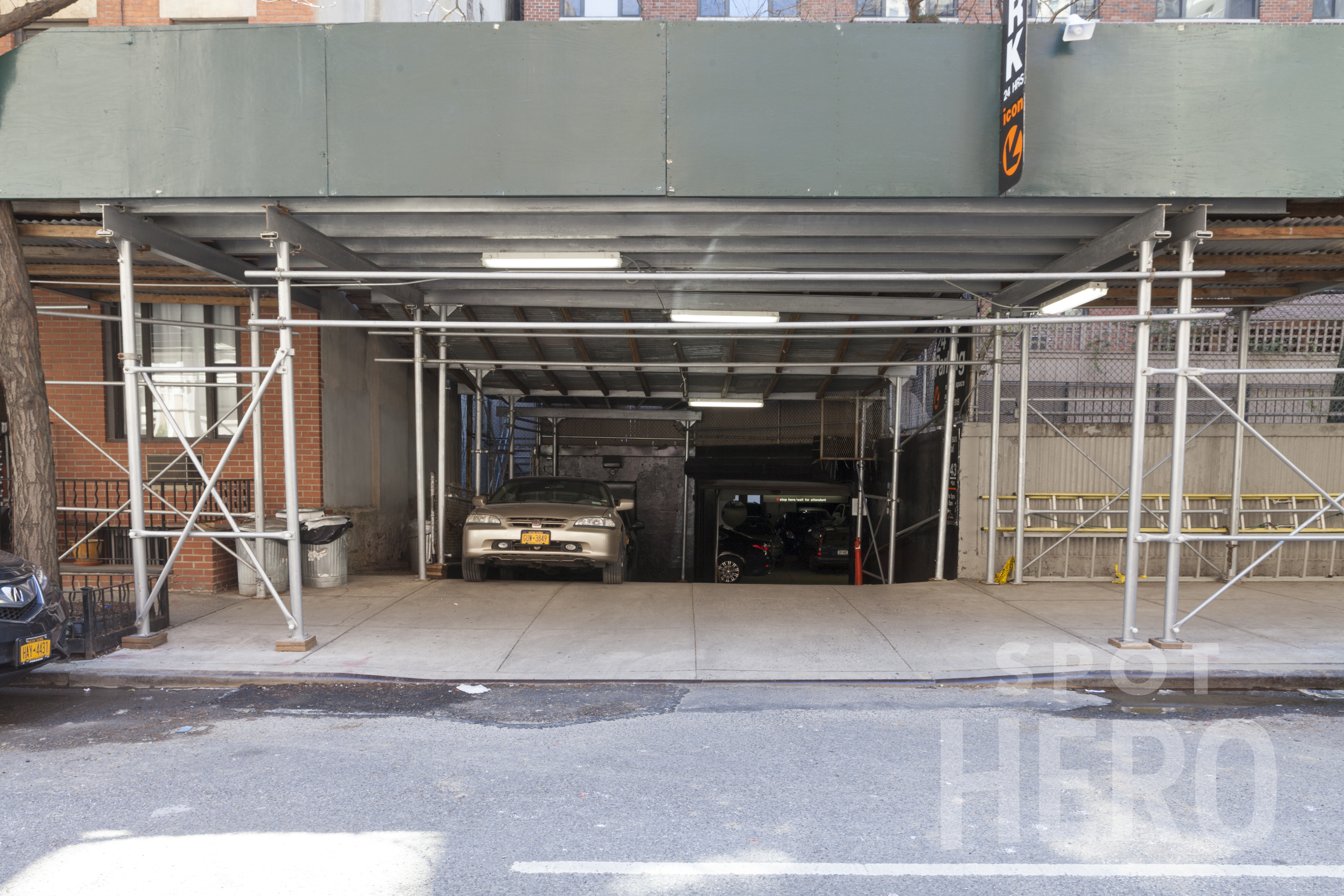 Photo of 318 E 73rd St. - Valet Garage