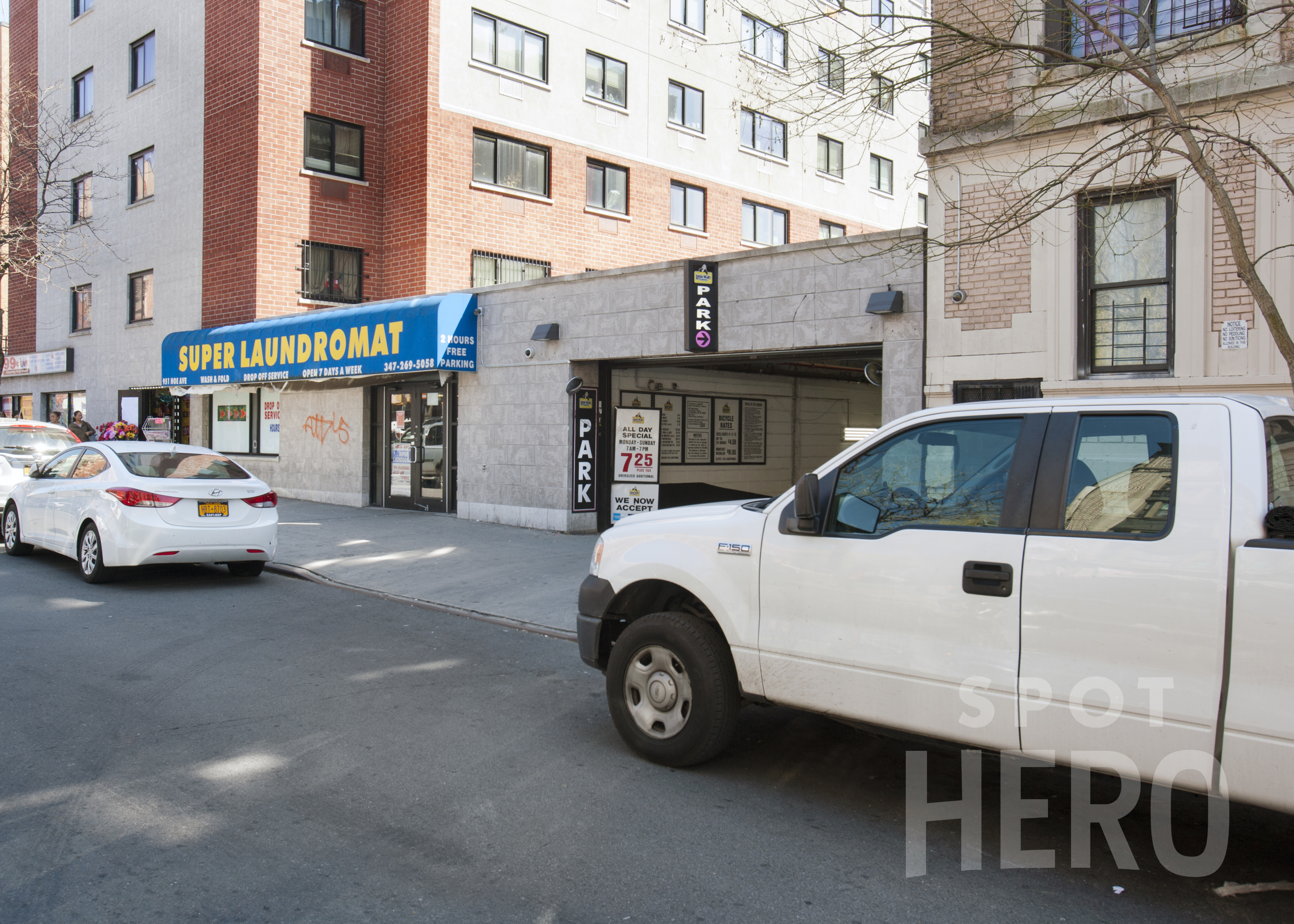 Photo of 962 Aldus St. - Valet