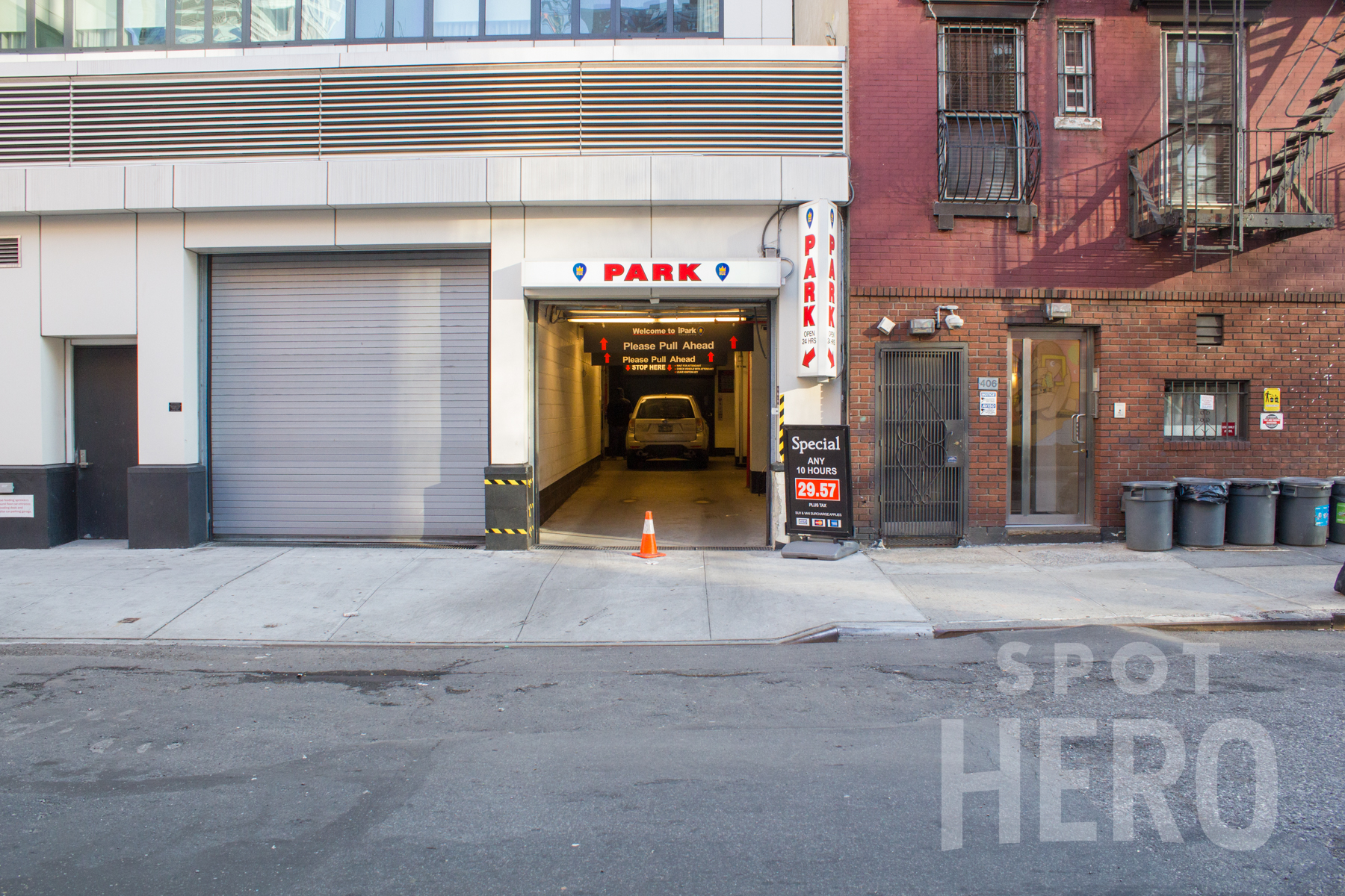 Photo of 404 W 39th St. - Valet Garage