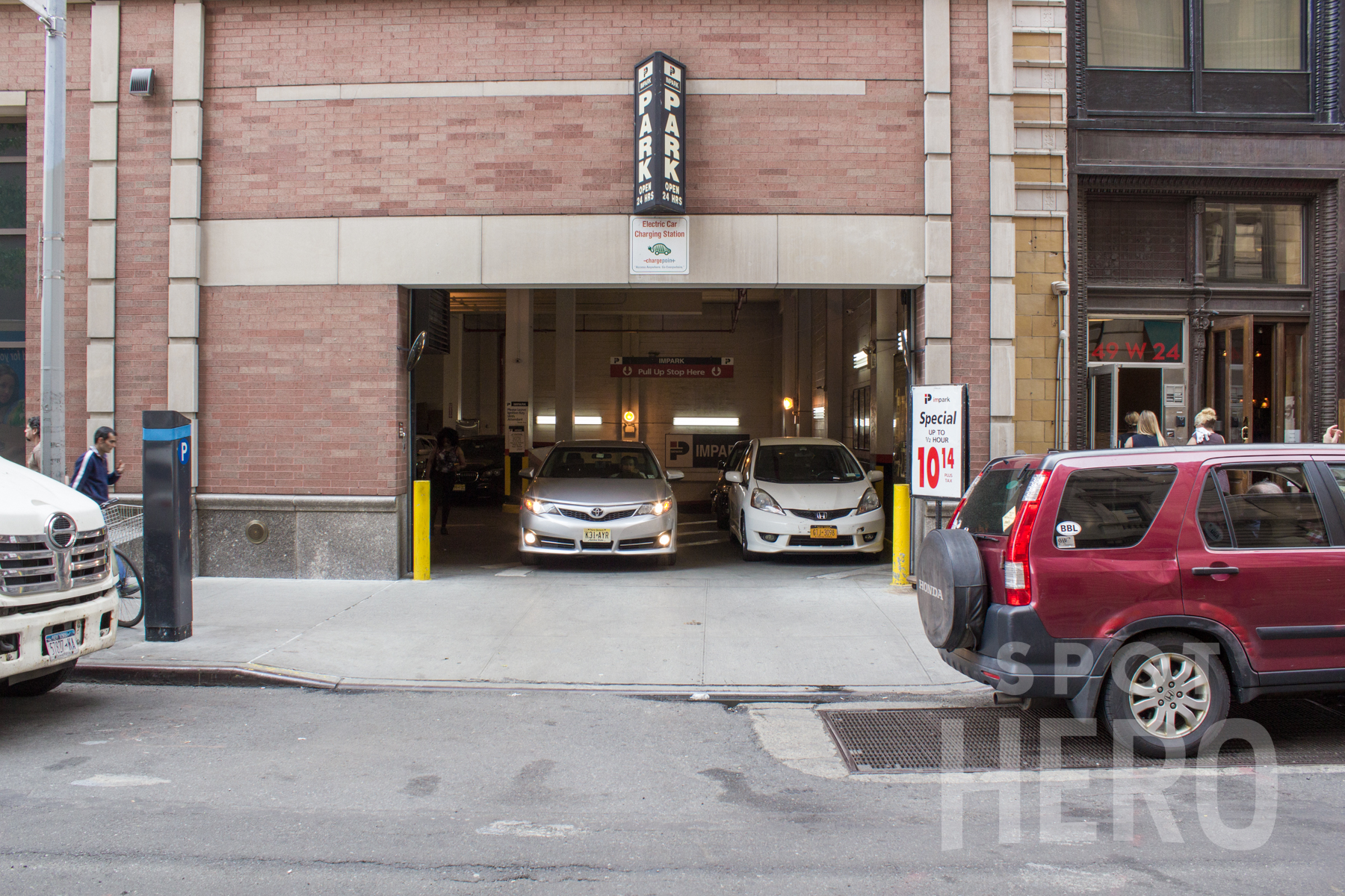Photo of 77 W 24th St. - Valet