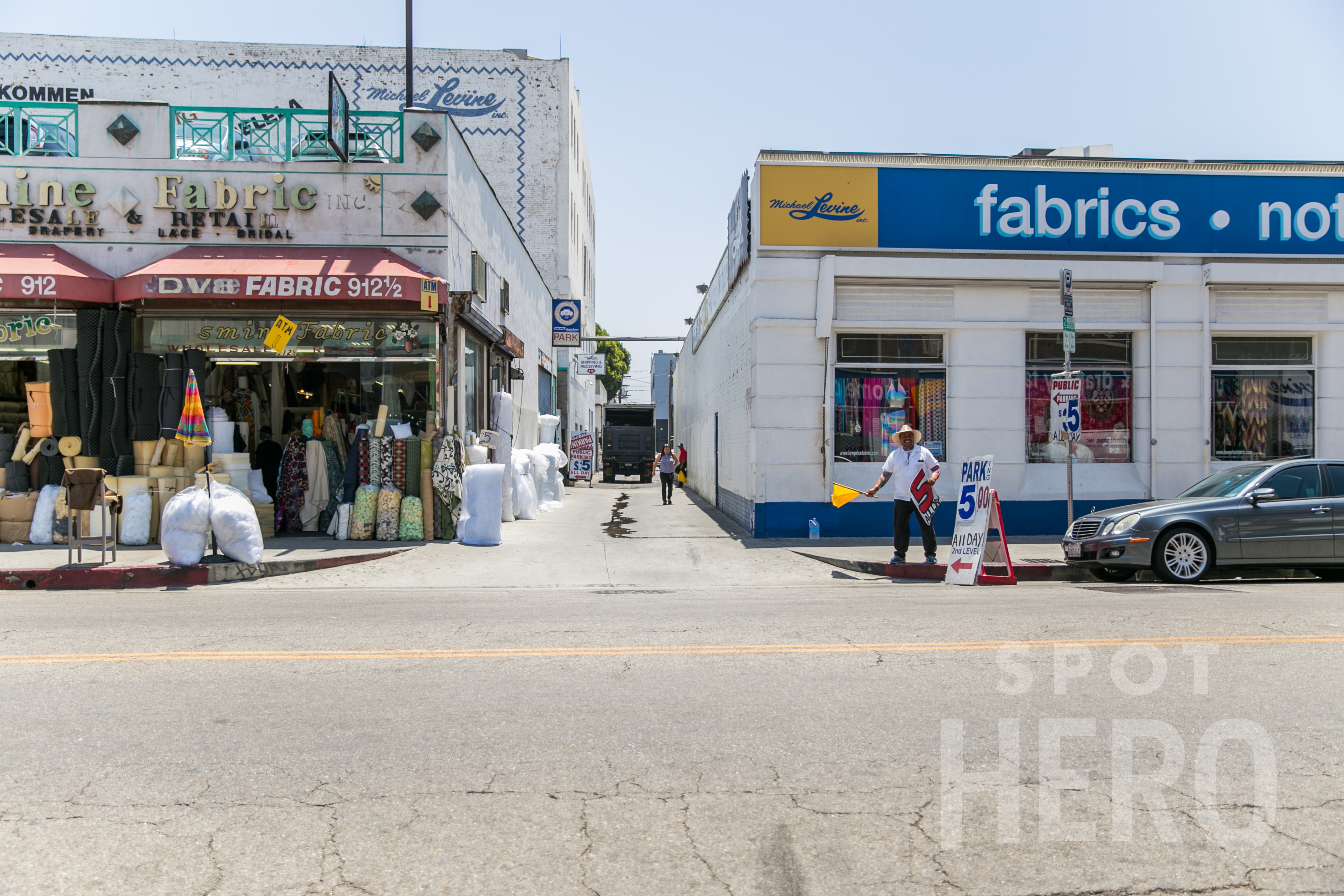 Photo of 400 E 9th St (912 Maple Ave).- Lot