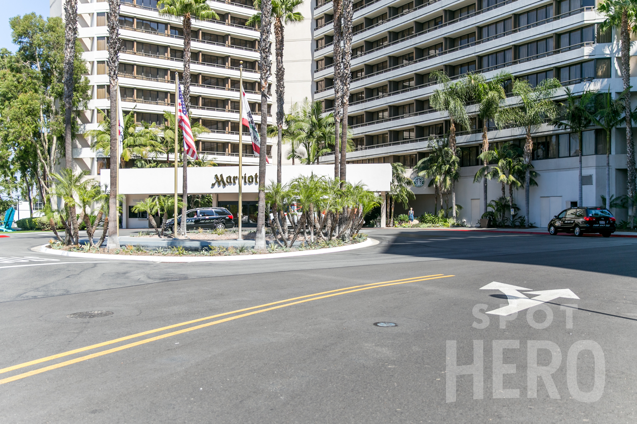 Photo of Marriott Irvine Hotel - Uncovered Valet