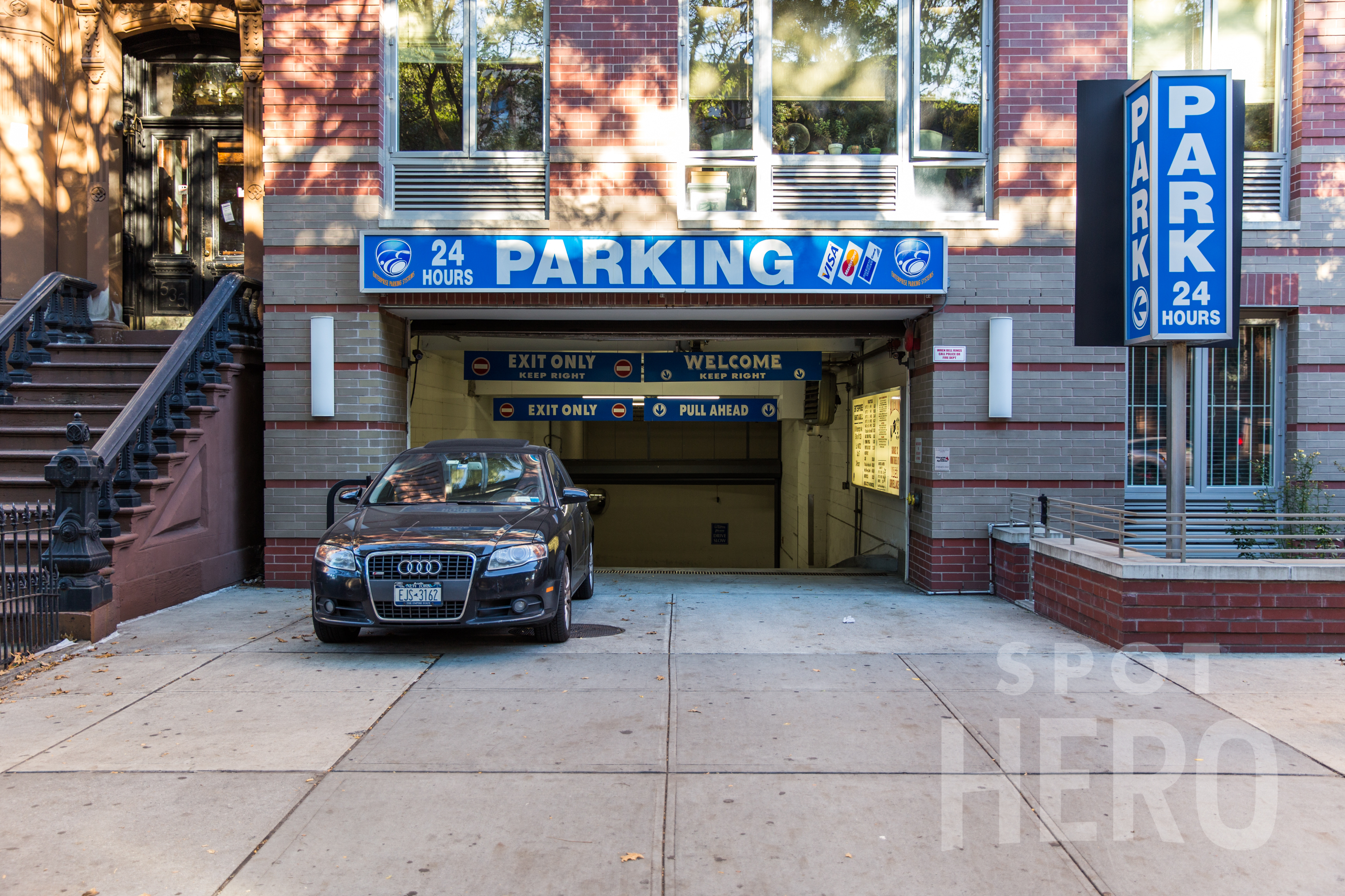 Photo of 545 Washington Ave. - Valet Garage