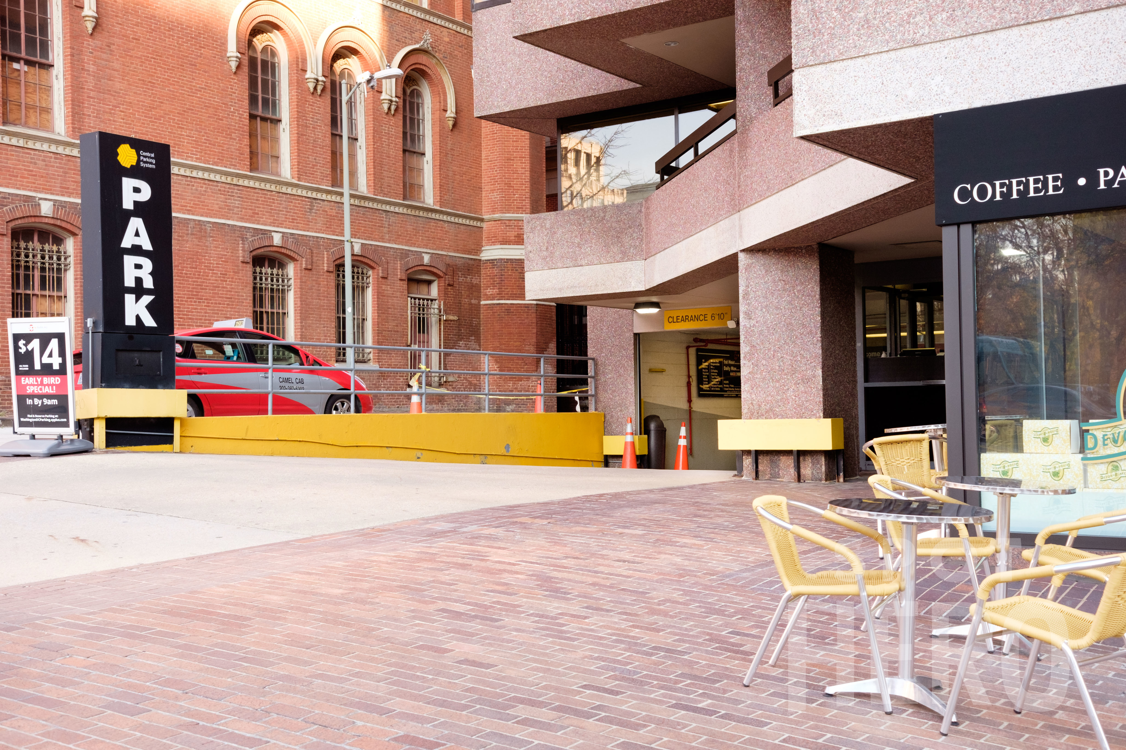Photo of 915 13th St. NW (1225 I St. NW Garage)