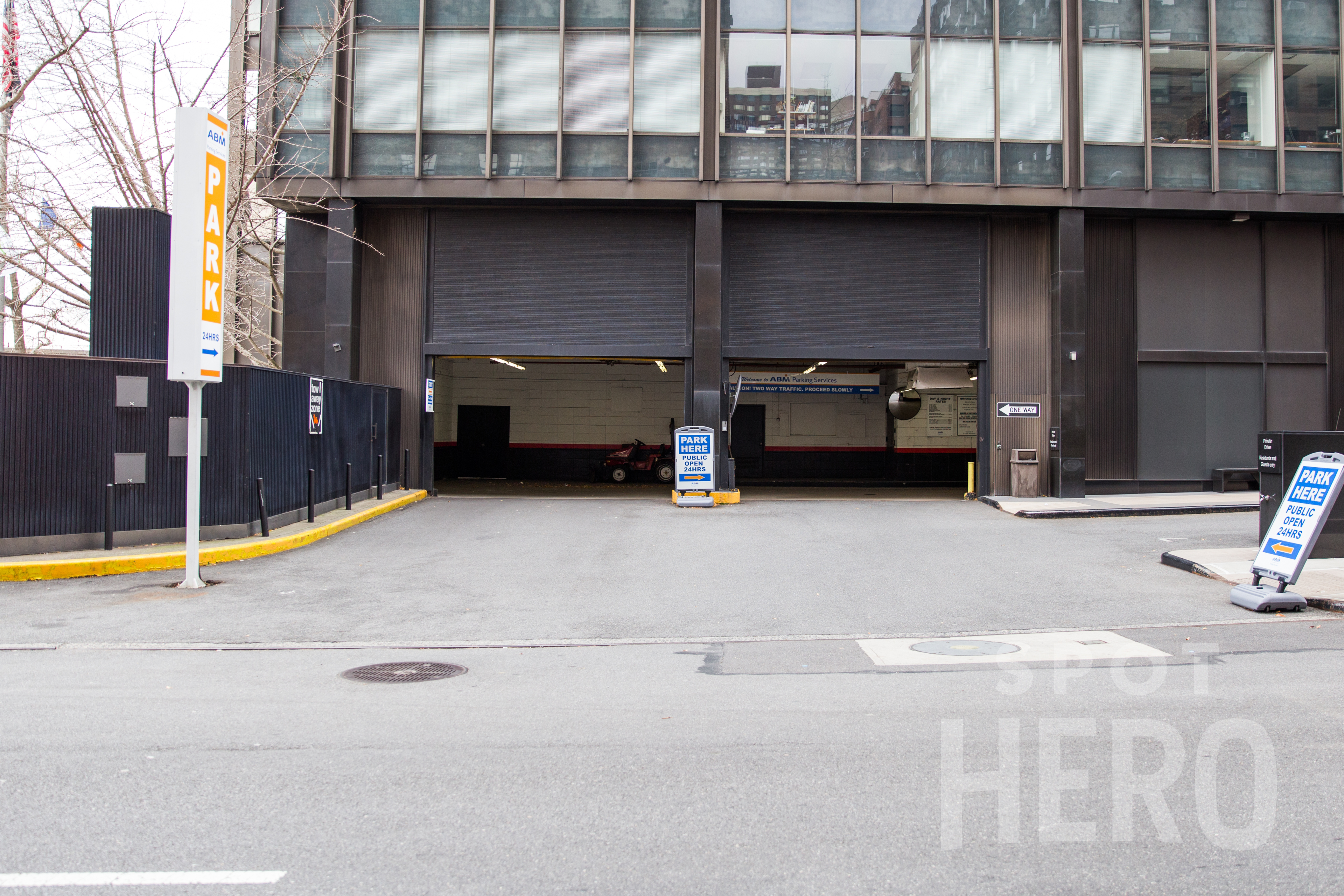 Photo of 866 United Nations Plaza - Valet Garage