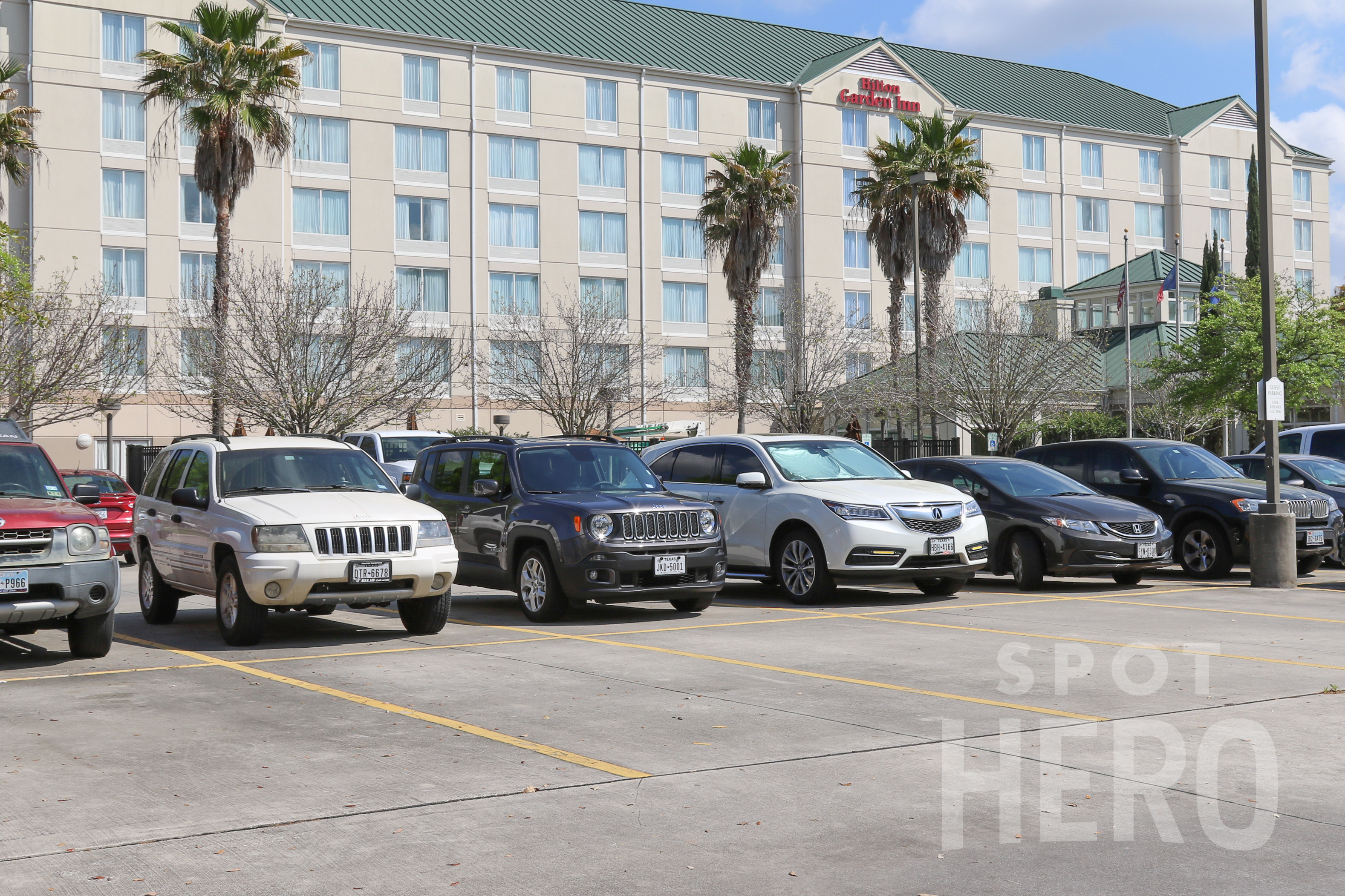 Photo of Hilton Garden Inn - Uncovered Self Park