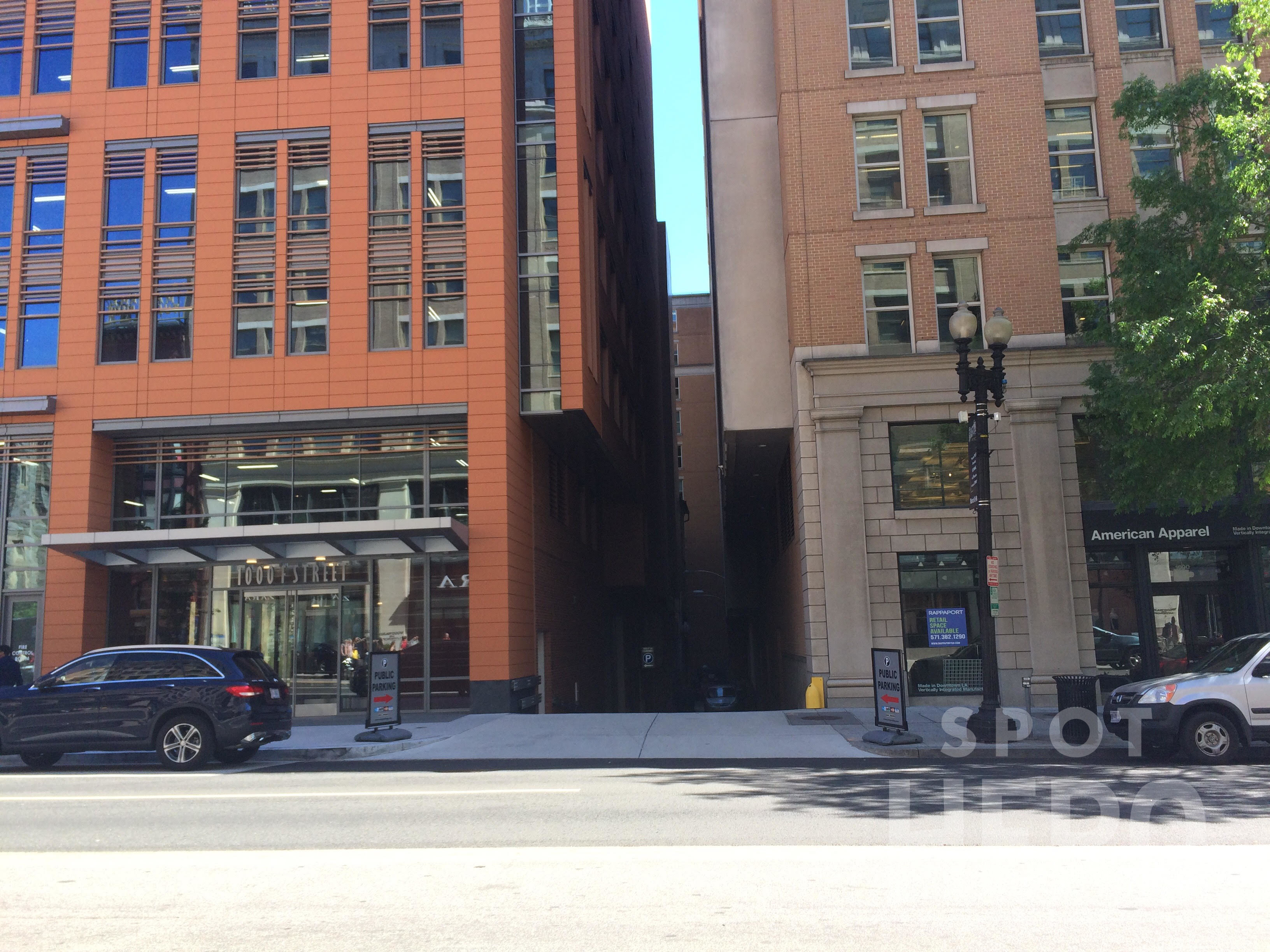 Photo of 1000 F St. NW - Garage