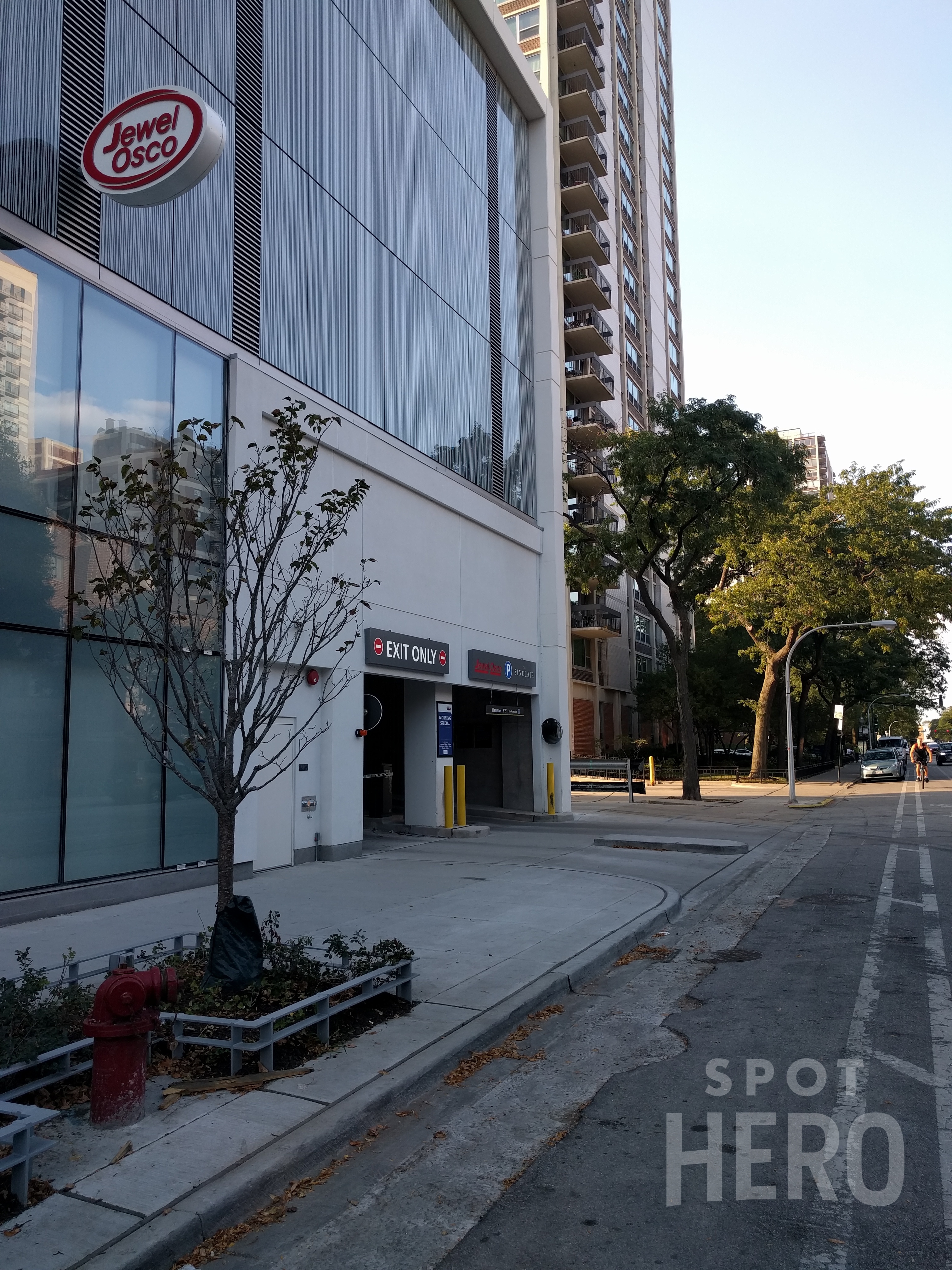 Photo of 1230 N Clark Street - The Sinclair