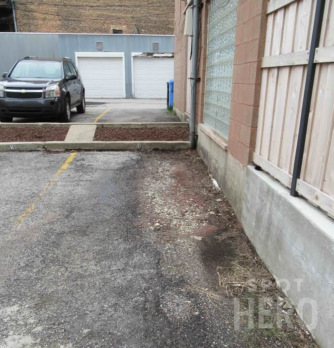 Photo of 1122 West Newport Ave. - Spot 00