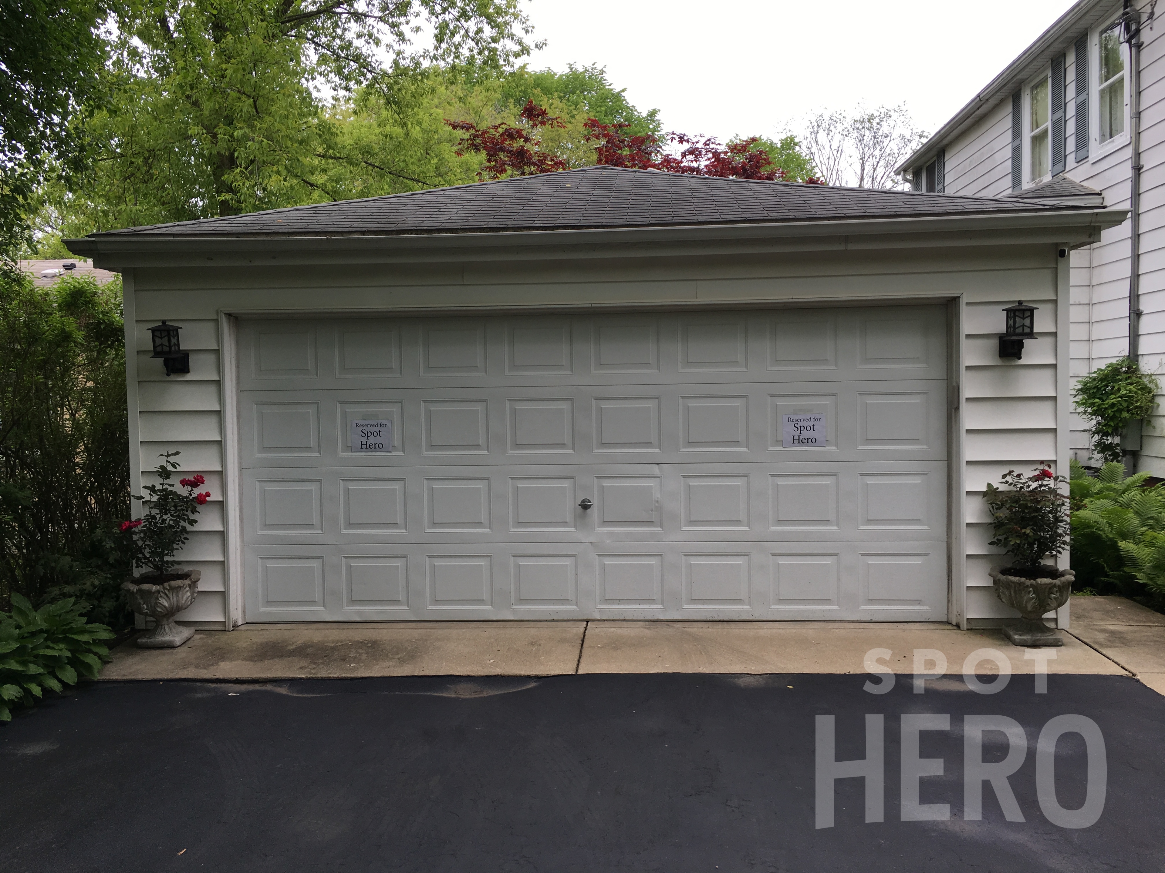 Photo of 251 Green Bay Rd.