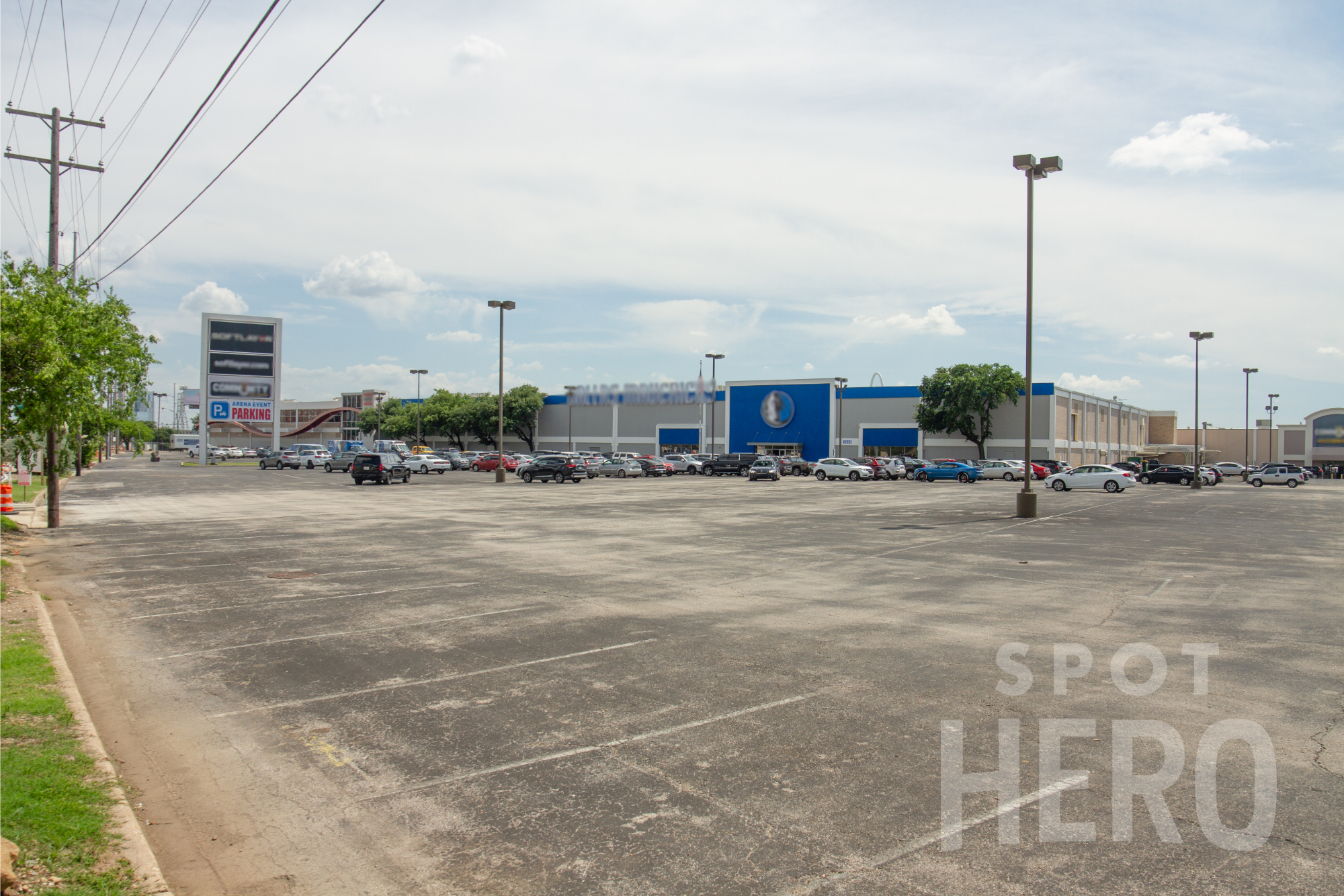 Photo of 1333 N Stemmons Fwy. - Lot