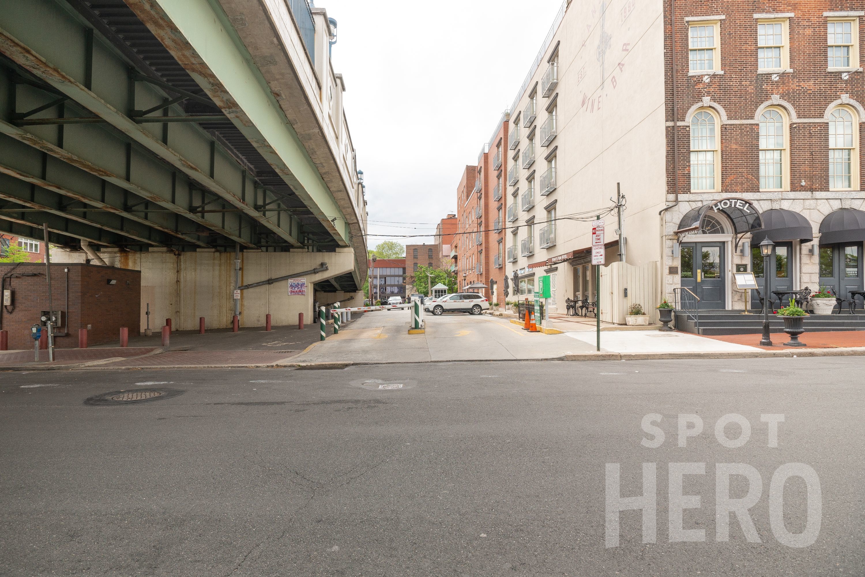 Photo of 12 N Front St. (101 Market St.) - Valet-Assist Lot