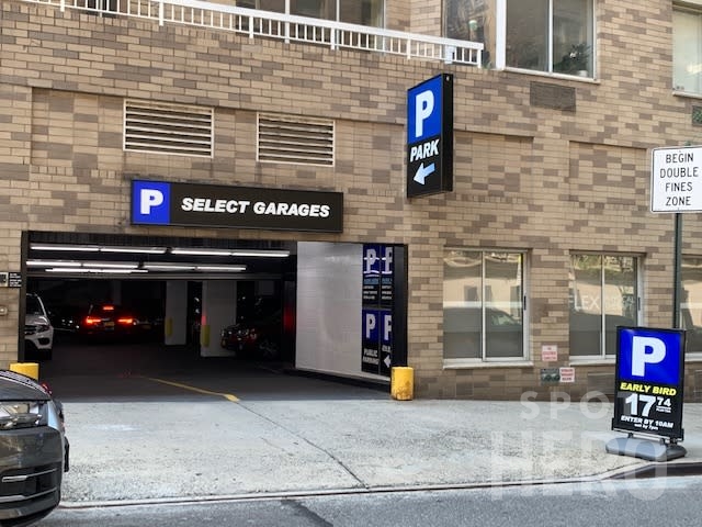 Photo of 274 W 81st St. - Select Garages