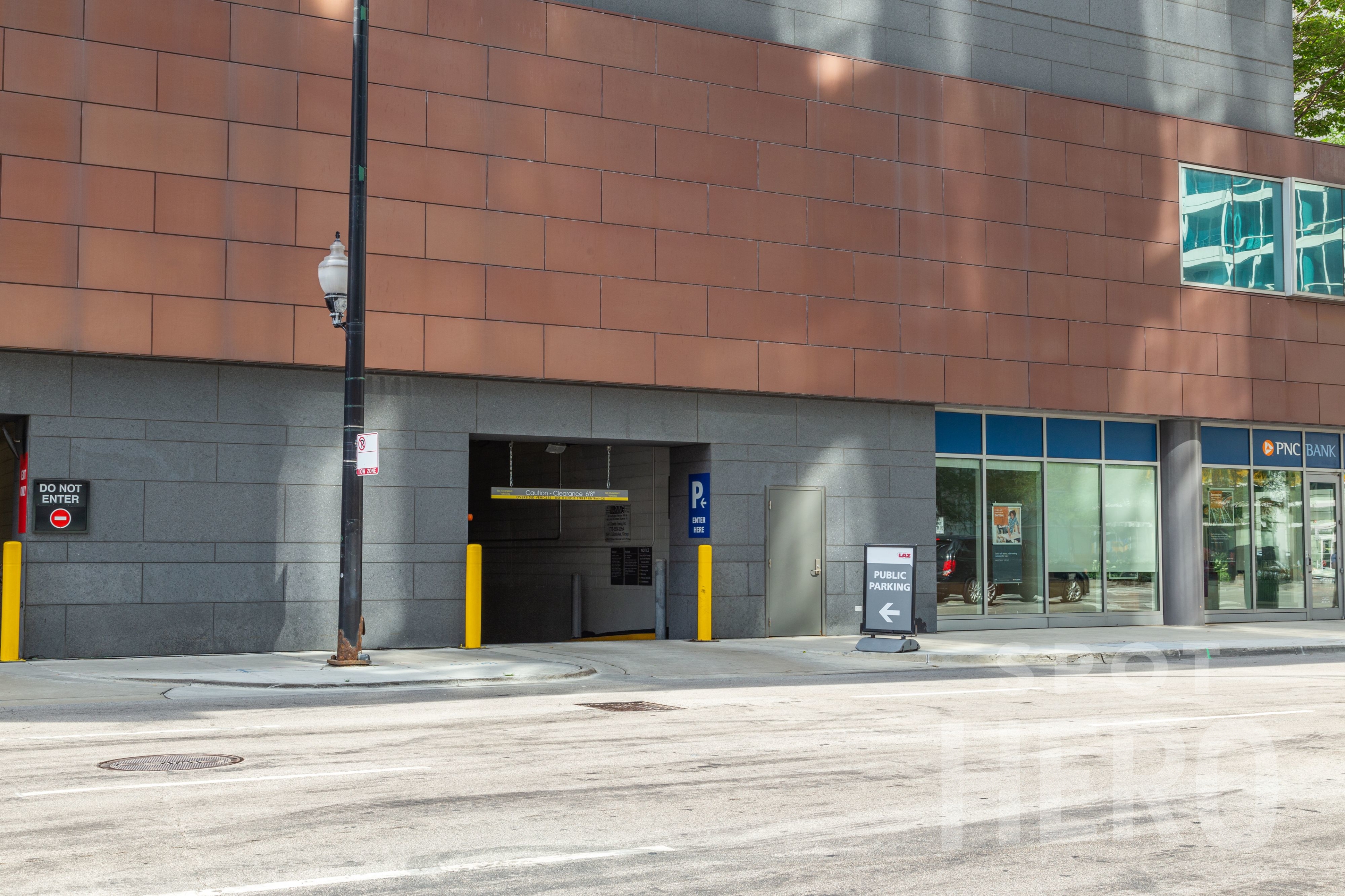 Photo of 411 E Grand Ave. - Parkview Garage