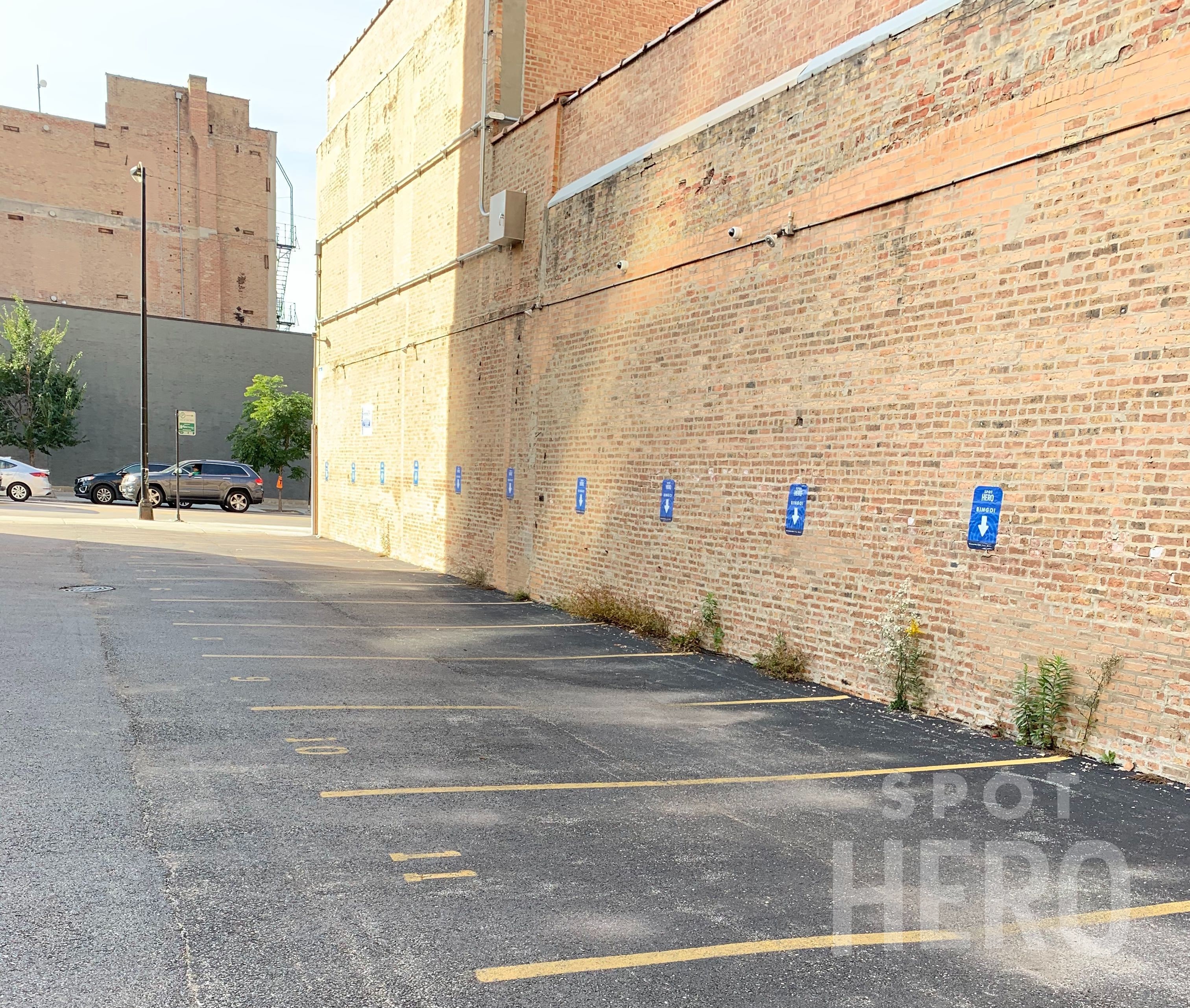 Photo of 209 N Desplaines St.