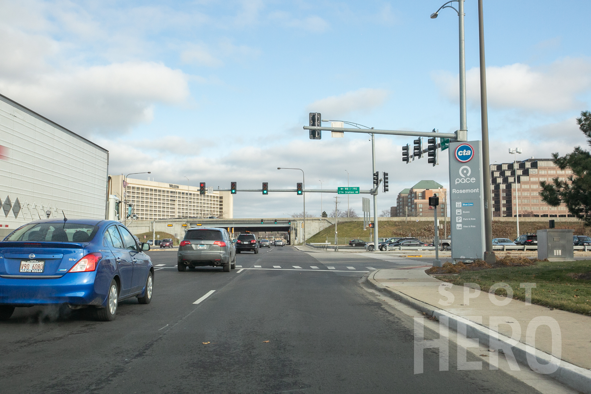 Photo of Rosemont Blue Line - Uncovered Self Park