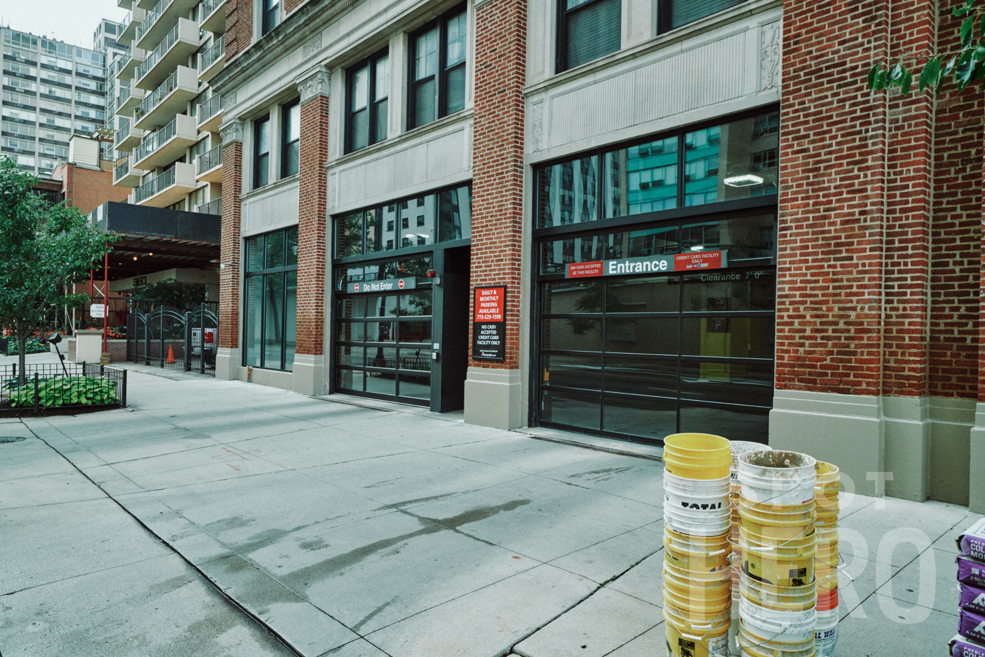 Photo of 3170 N Sheridan Road - Belmont House - Valet Only