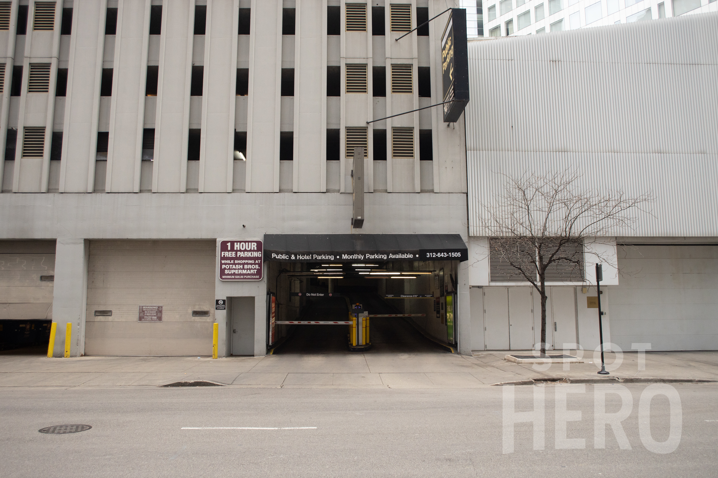 Photo of 10 E Chestnut St. (1 E Delaware Pl.)