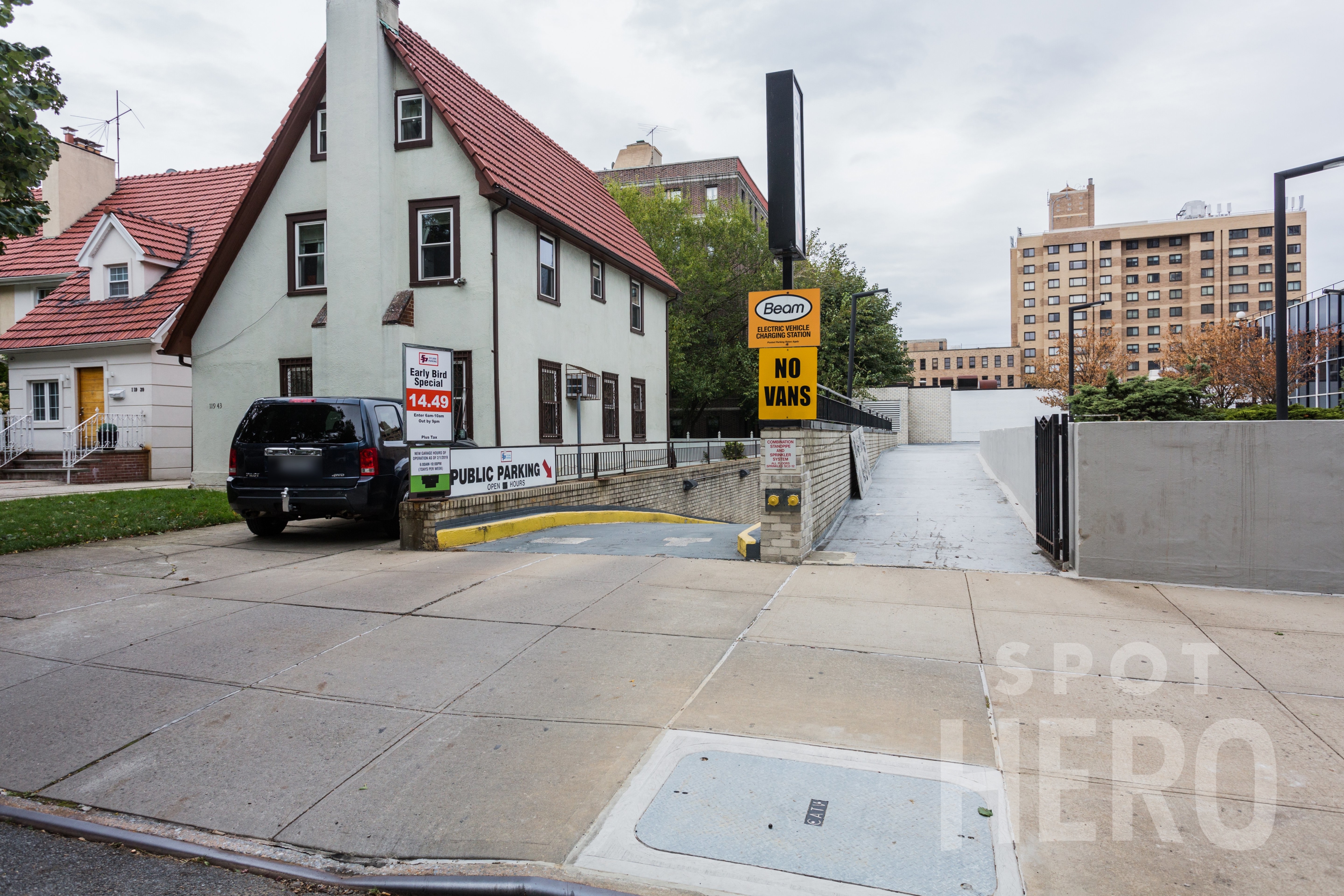 Photo of 11943 80th Rd. (80-02 Kew Gardens Blvd.) - Valet Garage
