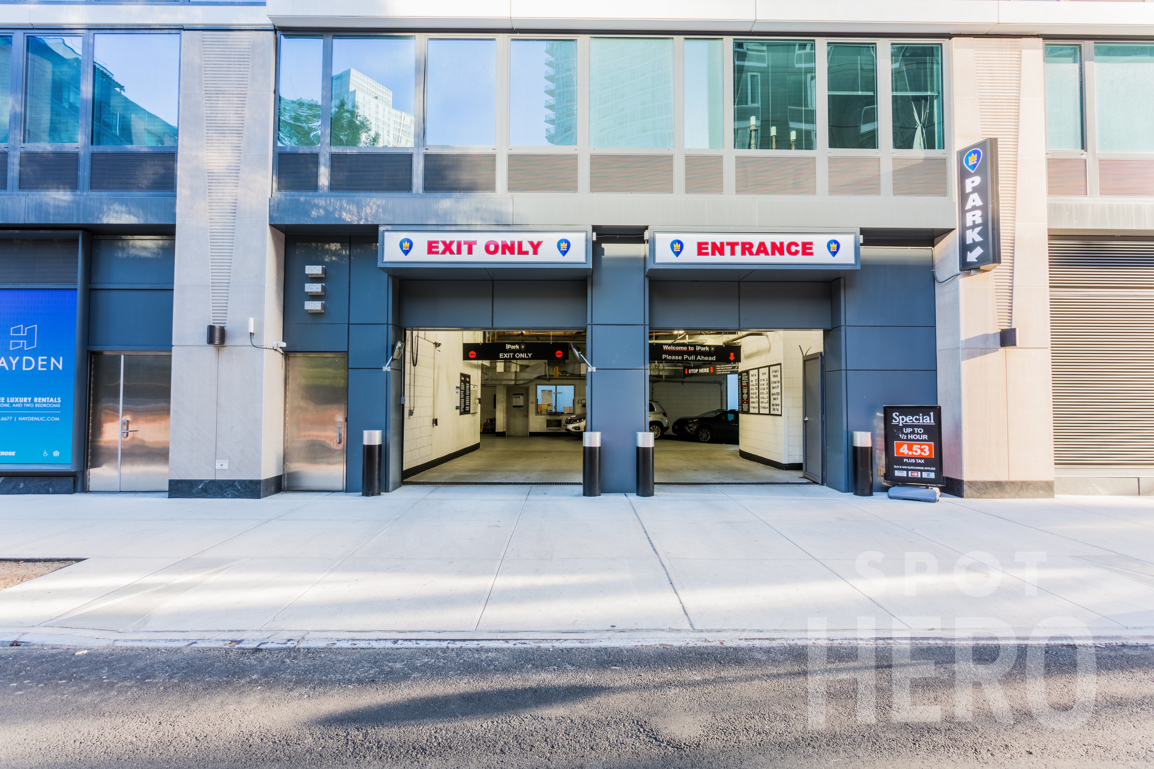 Photo of 43-25 Hunter St. - Valet Garage