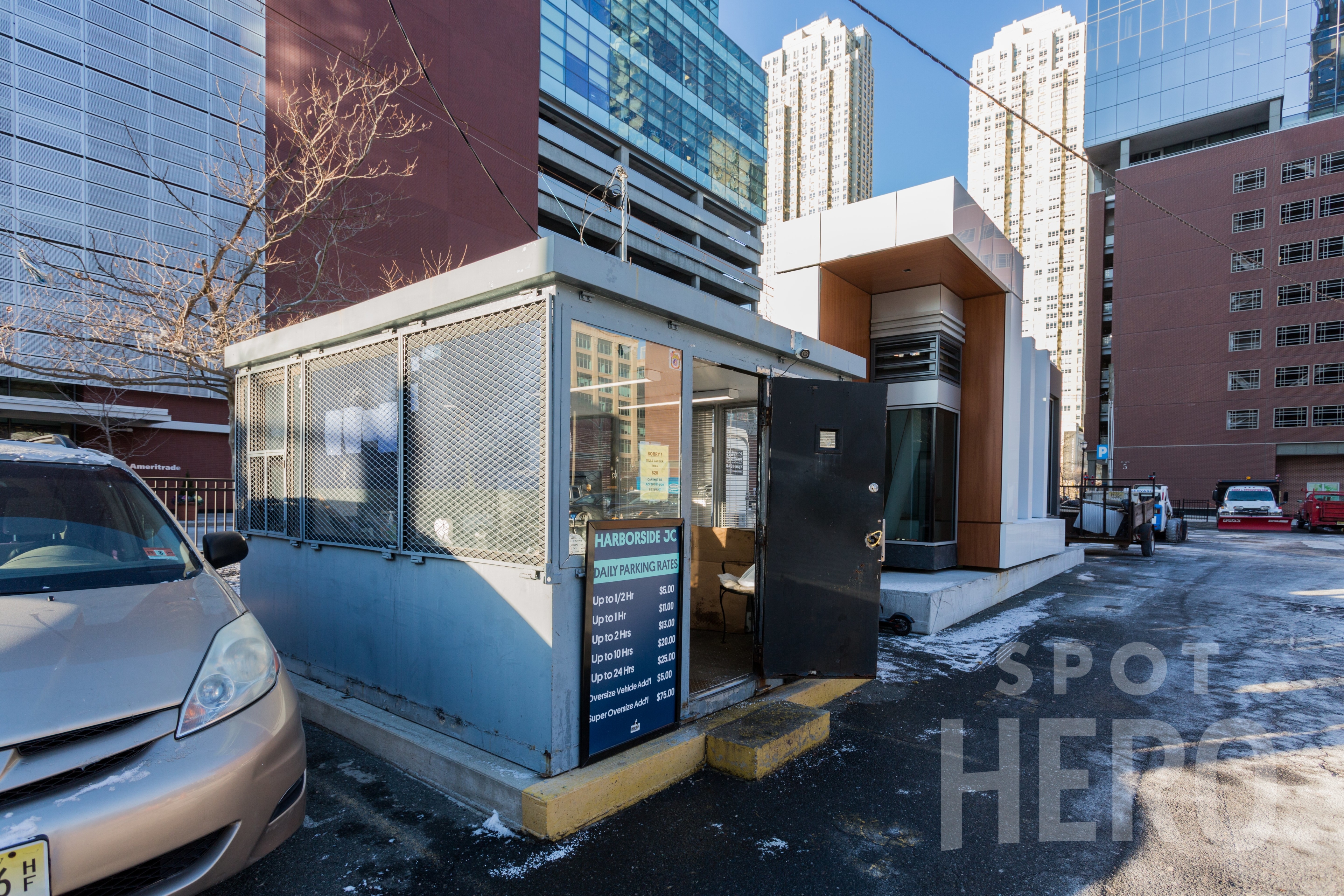 Photo of 20 Columbus Dr. - Valet Lot