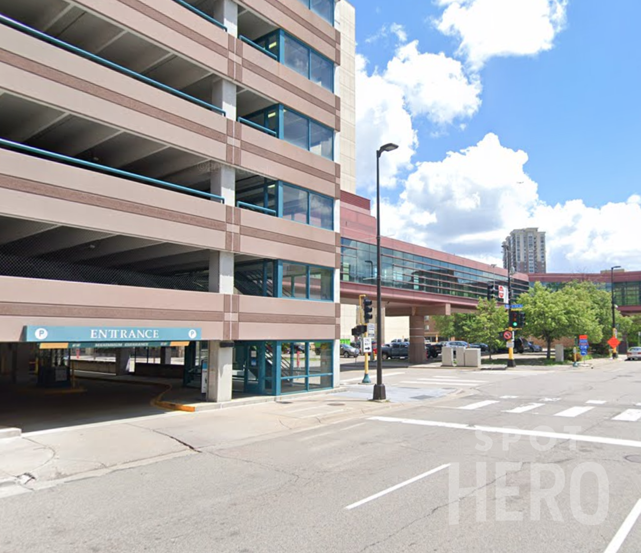 Photo of 1111 S Marquette Ave. - 11th & Marquette - Garage