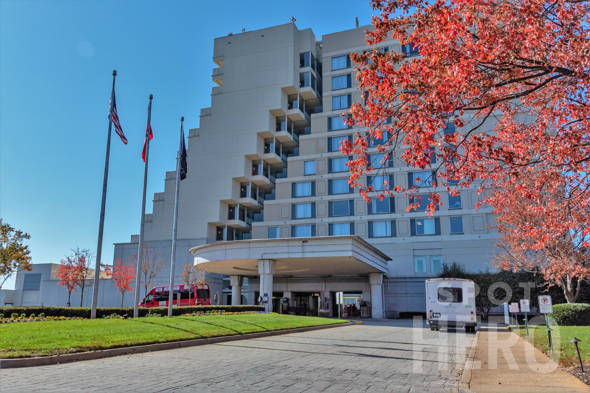 Photo of Atlanta Renaissance Concourse Airport Hotel - Uncovered Self Park